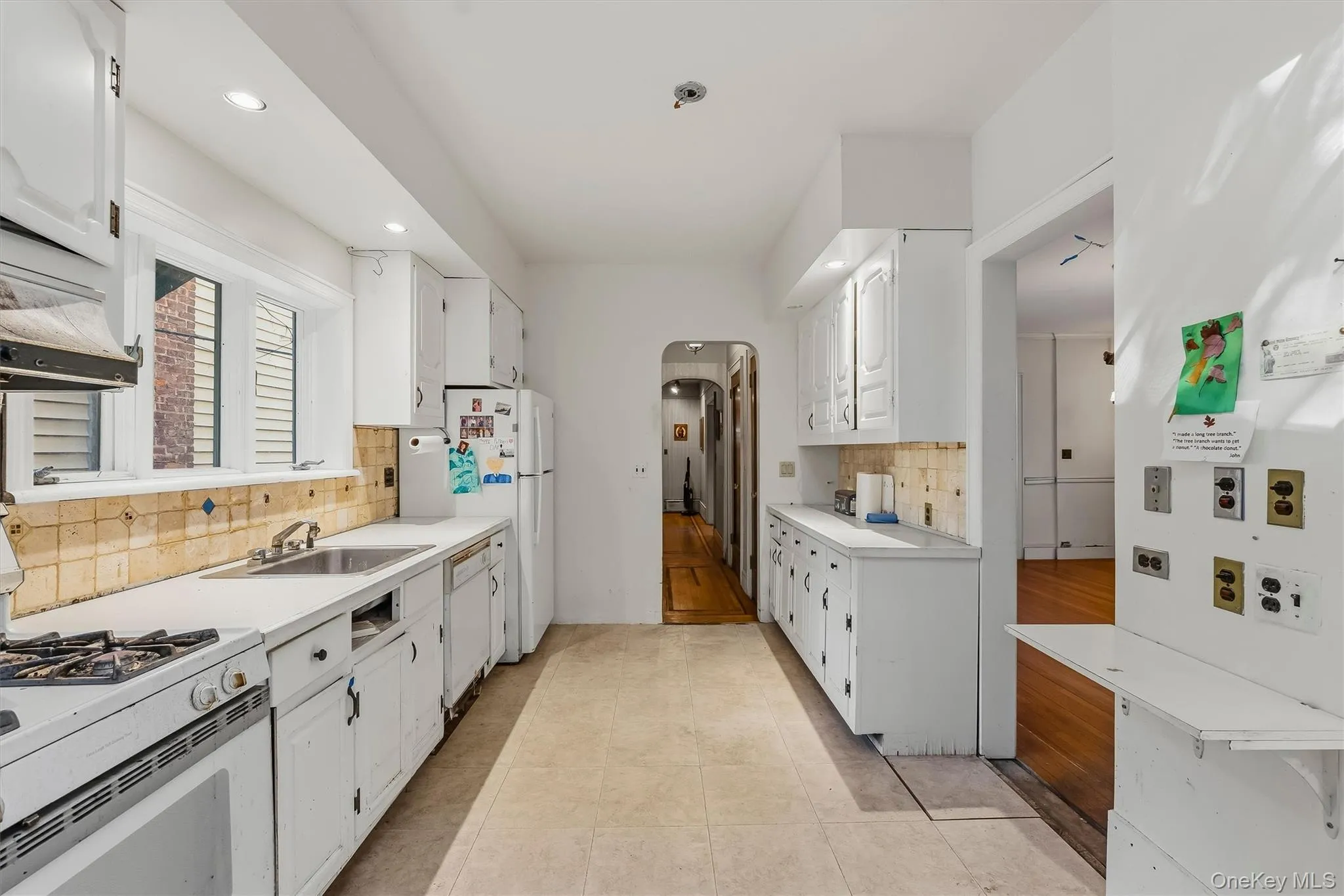 132 238th Street, New York, NY, 4 Bedrooms Bedrooms, 12 Rooms Rooms,2 BathroomsBathrooms,Residential,For Rent,238th,0,1059126 132 238th Street, New York, NY, 4 Bedrooms Bedrooms, 12 Rooms Rooms,2 BathroomsBathrooms,Residential,For Rent,238th,0,1059126