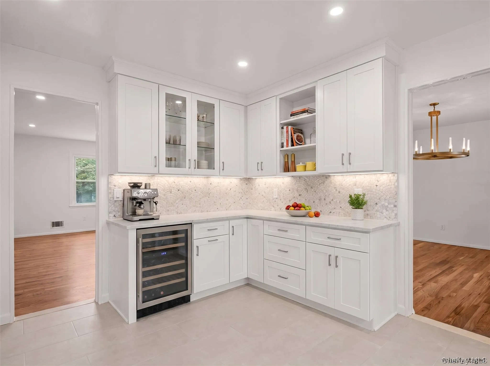 ...or imagine customizing your own storage and specialty functional space. Baking, beverages, serving zone for more? ...or imagine customizing your own storage and specialty functional space. Baking, beverages, serving zone for more?