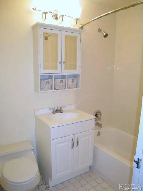 New Bathroom New Bathroom