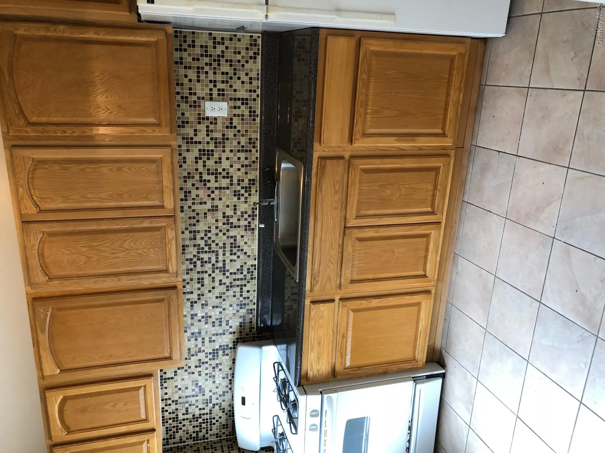 3514 30th Avenue, New York, NY, 1 Bedroom Bedrooms, 3 Room Rooms,1 BathroomBathrooms,Residential Lease,For Rent,30th,0,1059140 3514 30th Avenue, New York, NY, 1 Bedroom Bedrooms, 3 Room Rooms,1 BathroomBathrooms,Residential Lease,For Rent,30th,0,1059140