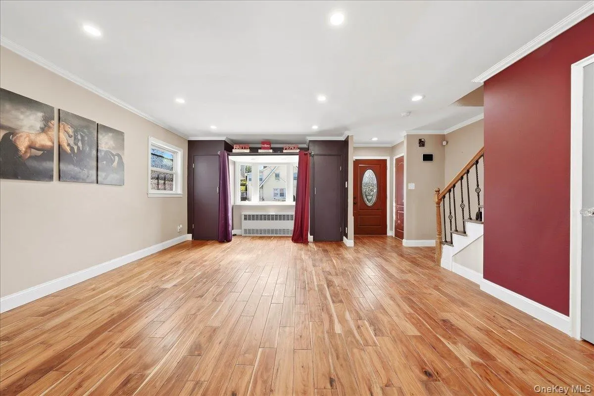 4048 Seton Avenue, New York, NY, 4 Bedrooms Bedrooms, 6 Rooms Rooms,3 BathroomsBathrooms,Residential,For Rent,Seton,0,1059142 4048 Seton Avenue, New York, NY, 4 Bedrooms Bedrooms, 6 Rooms Rooms,3 BathroomsBathrooms,Residential,For Rent,Seton,0,1059142