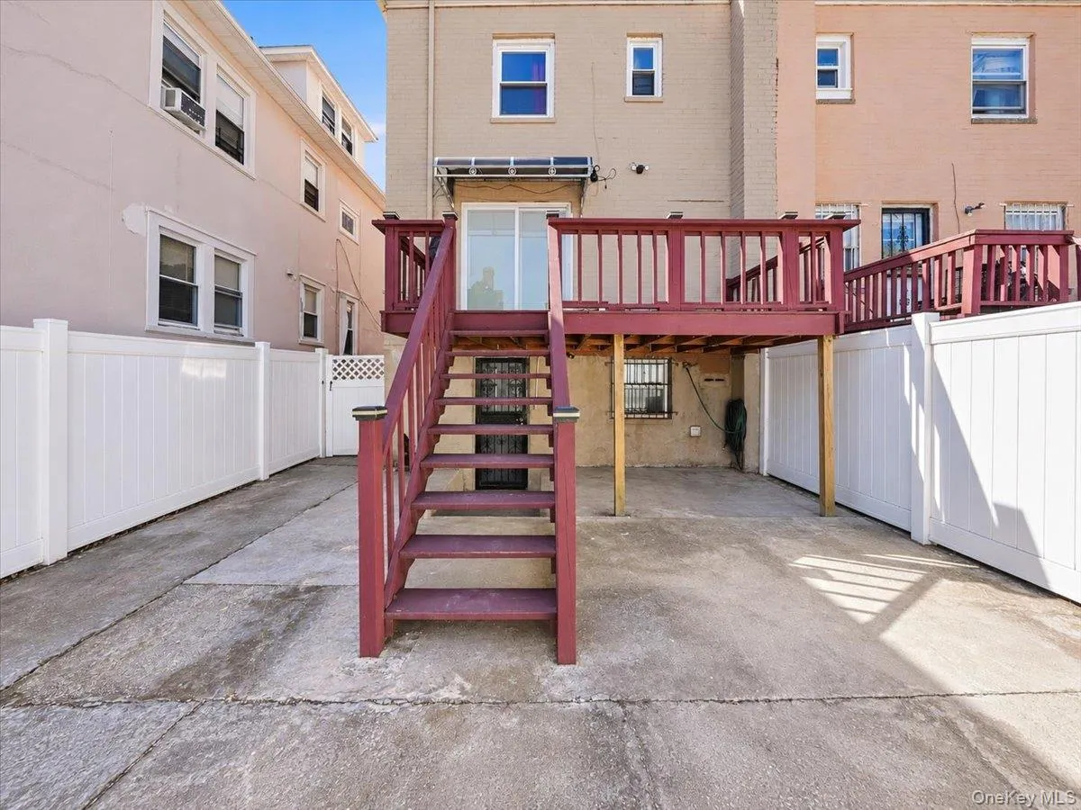 4048 Seton Avenue, New York, NY, 4 Bedrooms Bedrooms, 6 Rooms Rooms,3 BathroomsBathrooms,Residential,For Rent,Seton,0,1059142 4048 Seton Avenue, New York, NY, 4 Bedrooms Bedrooms, 6 Rooms Rooms,3 BathroomsBathrooms,Residential,For Rent,Seton,0,1059142