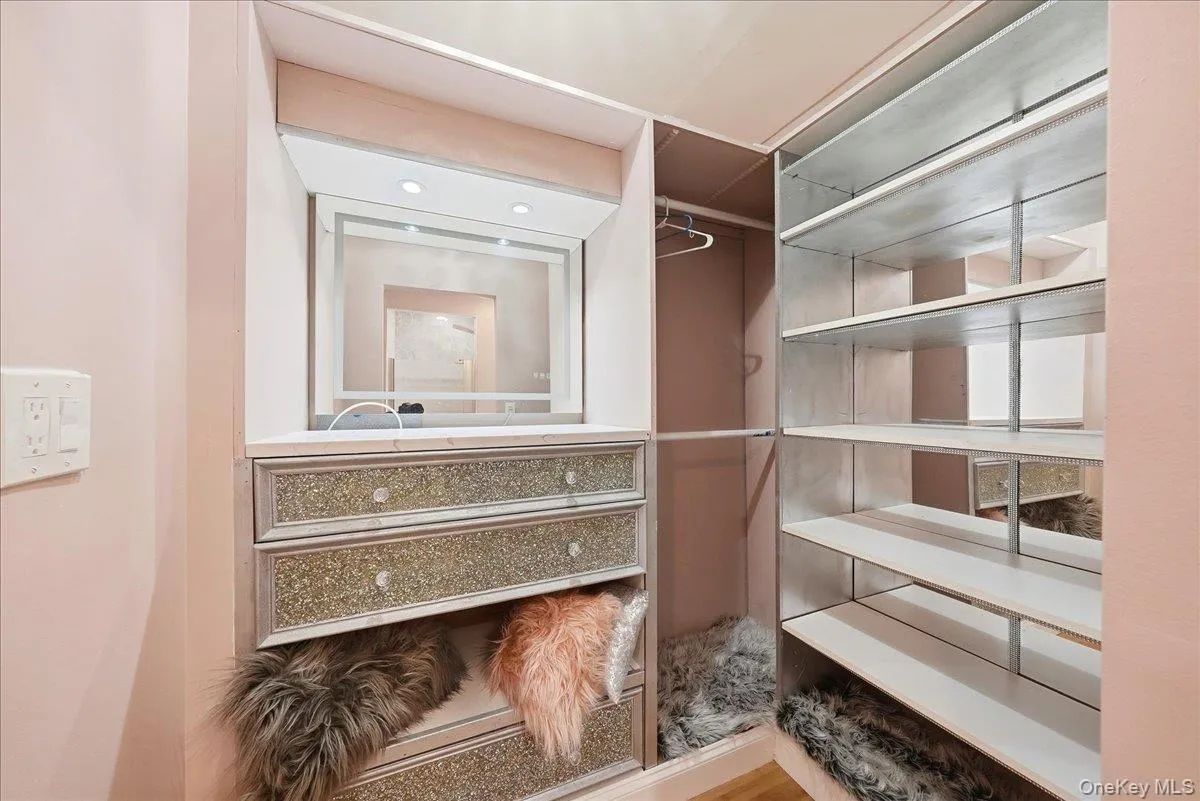 4048 Seton Avenue, New York, NY, 4 Bedrooms Bedrooms, 6 Rooms Rooms,3 BathroomsBathrooms,Residential,For Rent,Seton,0,1059142 4048 Seton Avenue, New York, NY, 4 Bedrooms Bedrooms, 6 Rooms Rooms,3 BathroomsBathrooms,Residential,For Rent,Seton,0,1059142