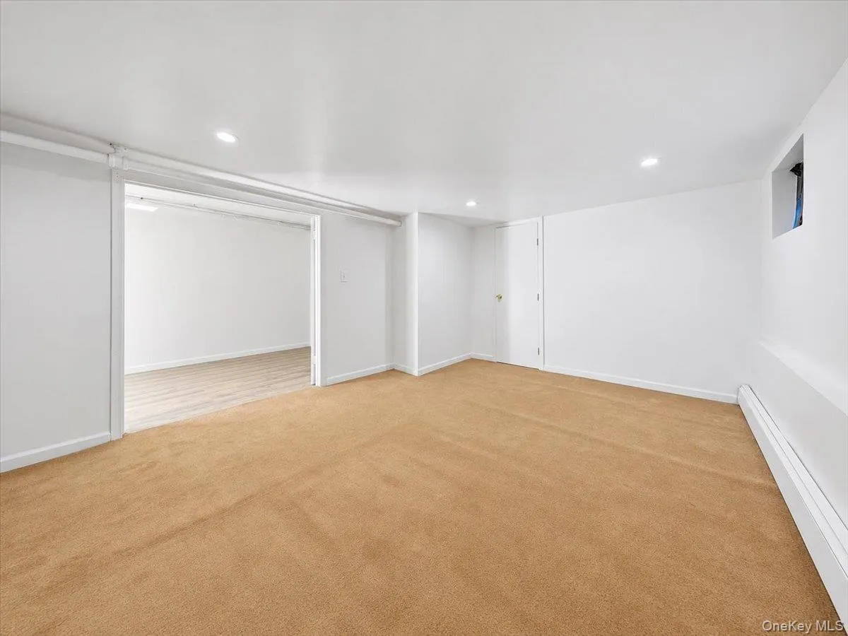 4048 Seton Avenue, New York, NY, 4 Bedrooms Bedrooms, 6 Rooms Rooms,3 BathroomsBathrooms,Residential,For Rent,Seton,0,1059142 4048 Seton Avenue, New York, NY, 4 Bedrooms Bedrooms, 6 Rooms Rooms,3 BathroomsBathrooms,Residential,For Rent,Seton,0,1059142