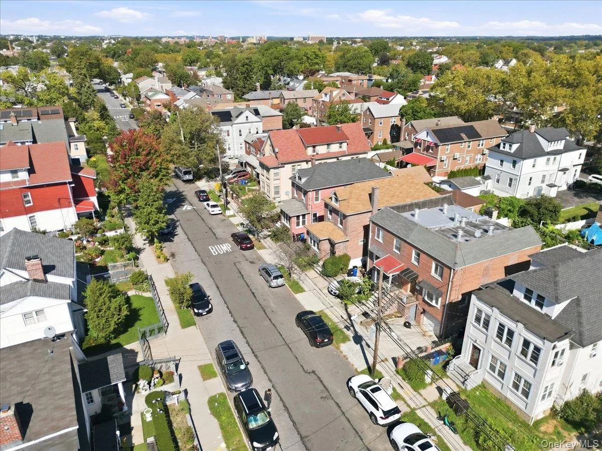4048 Seton Avenue, New York, NY, 4 Bedrooms Bedrooms, 6 Rooms Rooms,3 BathroomsBathrooms,Residential,For Rent,Seton,0,1059142 4048 Seton Avenue, New York, NY, 4 Bedrooms Bedrooms, 6 Rooms Rooms,3 BathroomsBathrooms,Residential,For Rent,Seton,0,1059142