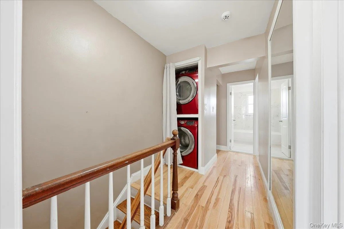 4048 Seton Avenue, New York, NY, 4 Bedrooms Bedrooms, 6 Rooms Rooms,3 BathroomsBathrooms,Residential,For Rent,Seton,0,1059142 4048 Seton Avenue, New York, NY, 4 Bedrooms Bedrooms, 6 Rooms Rooms,3 BathroomsBathrooms,Residential,For Rent,Seton,0,1059142