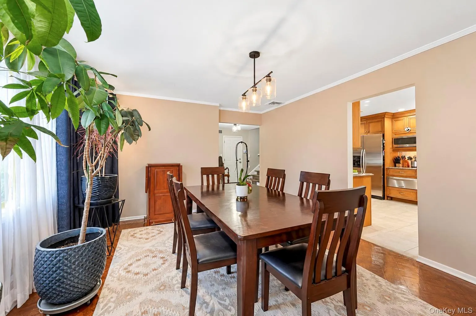 4 Hunting Hill Road, Oyster Bay, NY, 6 Bedrooms Bedrooms, 10 Rooms Rooms,3 BathroomsBathrooms,Residential,For Rent,Hunting Hill,0,1059145 4 Hunting Hill Road, Oyster Bay, NY, 6 Bedrooms Bedrooms, 10 Rooms Rooms,3 BathroomsBathrooms,Residential,For Rent,Hunting Hill,0,1059145