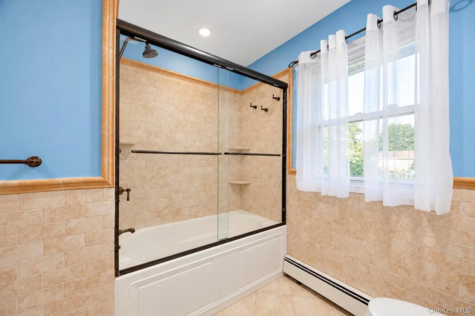 4 Hunting Hill Road, Oyster Bay, NY, 6 Bedrooms Bedrooms, 10 Rooms Rooms,3 BathroomsBathrooms,Residential,For Rent,Hunting Hill,0,1059145 4 Hunting Hill Road, Oyster Bay, NY, 6 Bedrooms Bedrooms, 10 Rooms Rooms,3 BathroomsBathrooms,Residential,For Rent,Hunting Hill,0,1059145