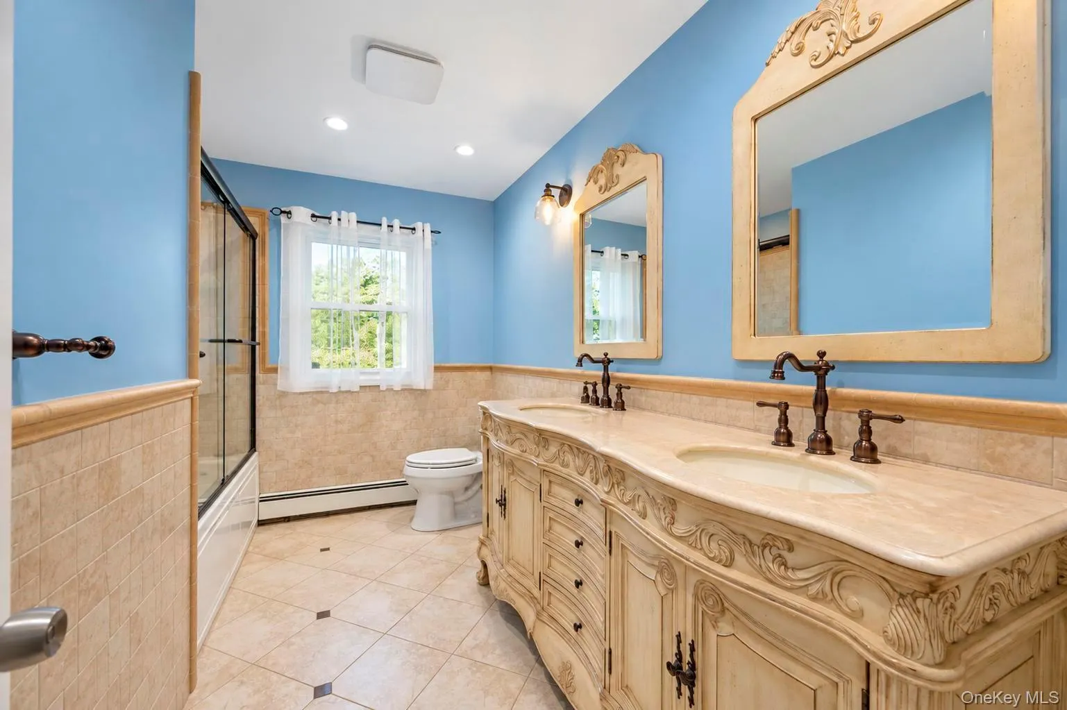 4 Hunting Hill Road, Oyster Bay, NY, 6 Bedrooms Bedrooms, 10 Rooms Rooms,3 BathroomsBathrooms,Residential,For Rent,Hunting Hill,0,1059145 4 Hunting Hill Road, Oyster Bay, NY, 6 Bedrooms Bedrooms, 10 Rooms Rooms,3 BathroomsBathrooms,Residential,For Rent,Hunting Hill,0,1059145