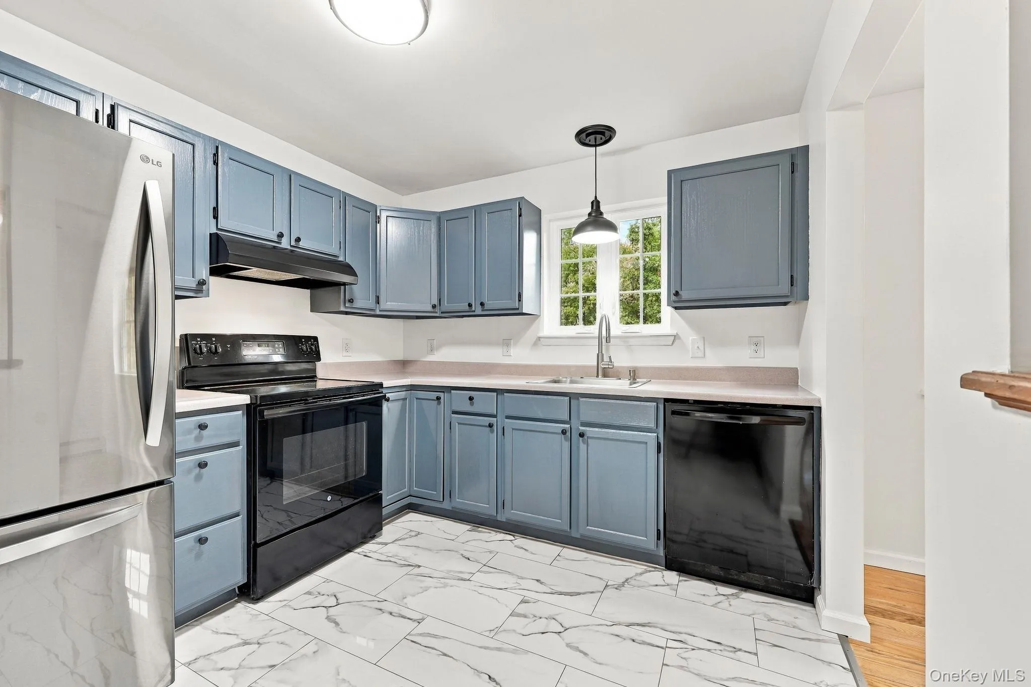 611 Elting Corners Road, Lloyd, NY, 3 Bedrooms Bedrooms, 6 Rooms Rooms,1 BathroomBathrooms,Residential,For Rent,Elting Corners,0,1059147 611 Elting Corners Road, Lloyd, NY, 3 Bedrooms Bedrooms, 6 Rooms Rooms,1 BathroomBathrooms,Residential,For Rent,Elting Corners,0,1059147