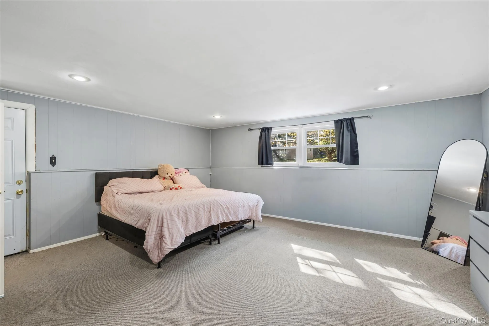 26 Terri Lee Lane, Ramapo, NY, 5 Bedrooms Bedrooms, 11 Rooms Rooms,3 BathroomsBathrooms,Residential,For Rent,Terri Lee,0,1059154 26 Terri Lee Lane, Ramapo, NY, 5 Bedrooms Bedrooms, 11 Rooms Rooms,3 BathroomsBathrooms,Residential,For Rent,Terri Lee,0,1059154