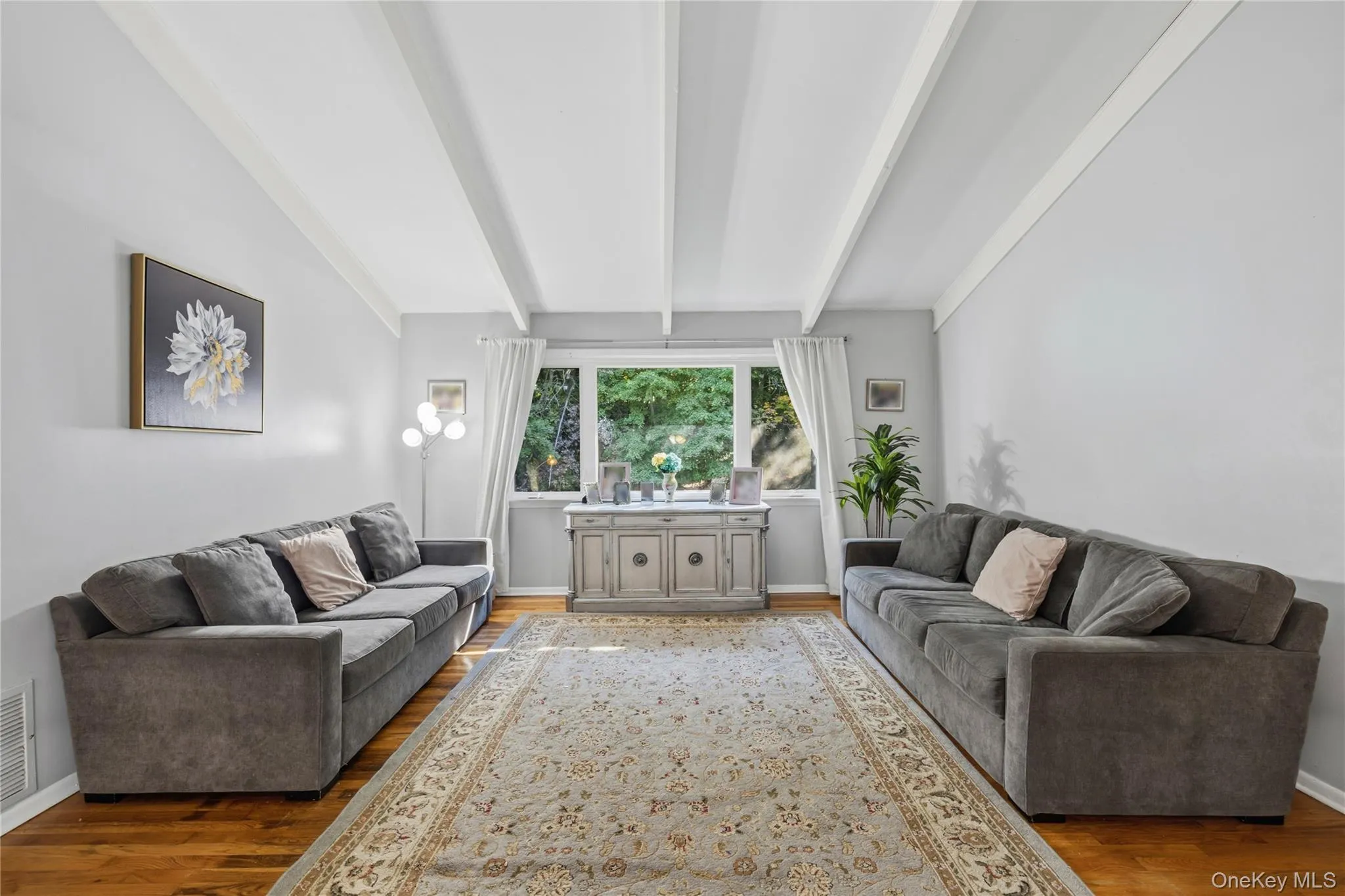 26 Terri Lee Lane, Ramapo, NY, 5 Bedrooms Bedrooms, 11 Rooms Rooms,3 BathroomsBathrooms,Residential,For Rent,Terri Lee,0,1059154 26 Terri Lee Lane, Ramapo, NY, 5 Bedrooms Bedrooms, 11 Rooms Rooms,3 BathroomsBathrooms,Residential,For Rent,Terri Lee,0,1059154
