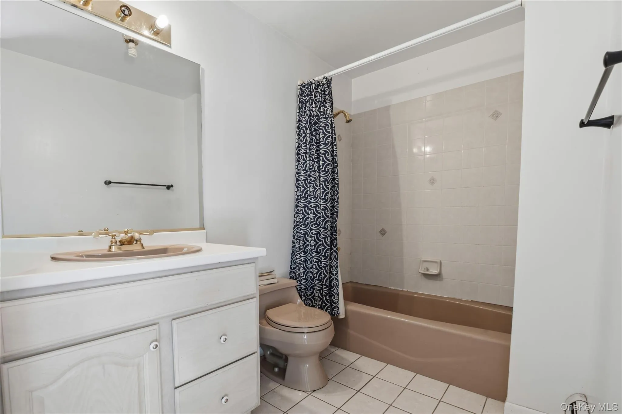26 Terri Lee Lane, Ramapo, NY, 5 Bedrooms Bedrooms, 11 Rooms Rooms,3 BathroomsBathrooms,Residential,For Rent,Terri Lee,0,1059154 26 Terri Lee Lane, Ramapo, NY, 5 Bedrooms Bedrooms, 11 Rooms Rooms,3 BathroomsBathrooms,Residential,For Rent,Terri Lee,0,1059154