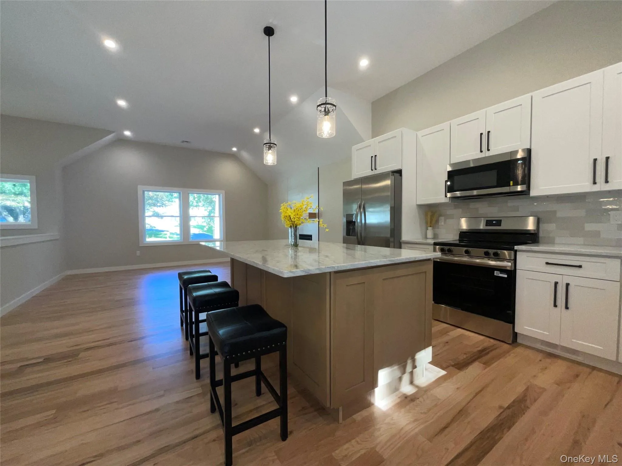 186 Huguenot Drive, Brookhaven, NY, 7 Bedrooms Bedrooms, 7 Rooms Rooms,2 BathroomsBathrooms,Residential,For Rent,Huguenot,0,1059167 186 Huguenot Drive, Brookhaven, NY, 7 Bedrooms Bedrooms, 7 Rooms Rooms,2 BathroomsBathrooms,Residential,For Rent,Huguenot,0,1059167
