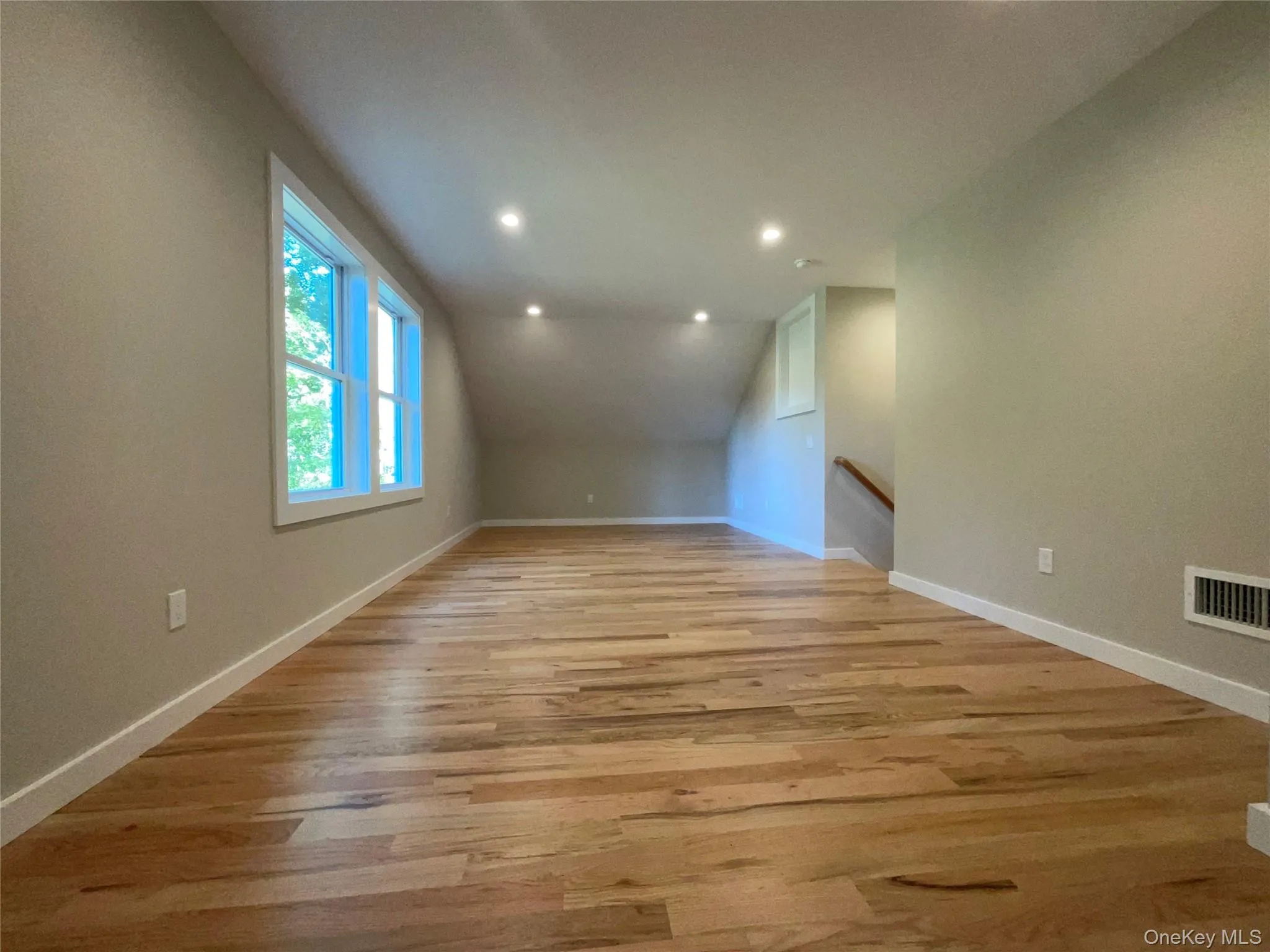 186 Huguenot Drive, Brookhaven, NY, 7 Bedrooms Bedrooms, 7 Rooms Rooms,2 BathroomsBathrooms,Residential,For Rent,Huguenot,0,1059167 186 Huguenot Drive, Brookhaven, NY, 7 Bedrooms Bedrooms, 7 Rooms Rooms,2 BathroomsBathrooms,Residential,For Rent,Huguenot,0,1059167