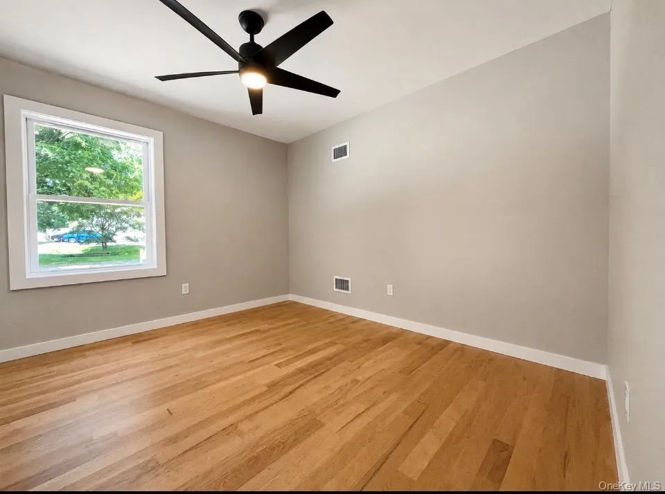 186 Huguenot Drive, Brookhaven, NY, 7 Bedrooms Bedrooms, 7 Rooms Rooms,2 BathroomsBathrooms,Residential,For Rent,Huguenot,0,1059167 186 Huguenot Drive, Brookhaven, NY, 7 Bedrooms Bedrooms, 7 Rooms Rooms,2 BathroomsBathrooms,Residential,For Rent,Huguenot,0,1059167