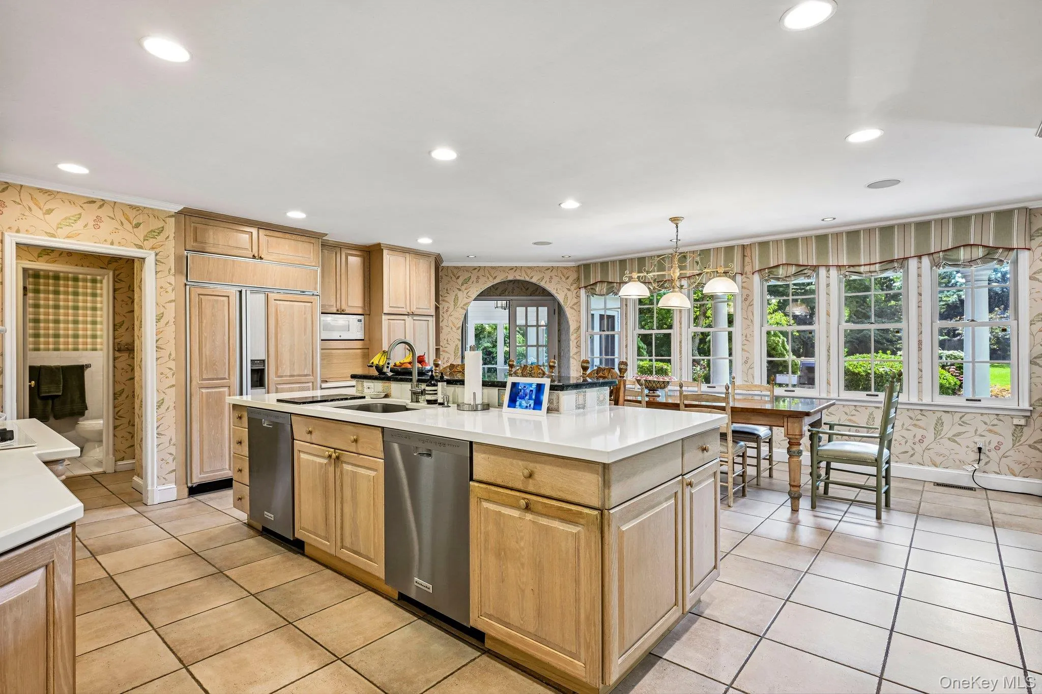 238 Cedar Avenue, Hempstead, NY, 6 Bedrooms Bedrooms, 10 Rooms Rooms,4 BathroomsBathrooms,Residential,For Rent,Cedar,0,1059171 238 Cedar Avenue, Hempstead, NY, 6 Bedrooms Bedrooms, 10 Rooms Rooms,4 BathroomsBathrooms,Residential,For Rent,Cedar,0,1059171