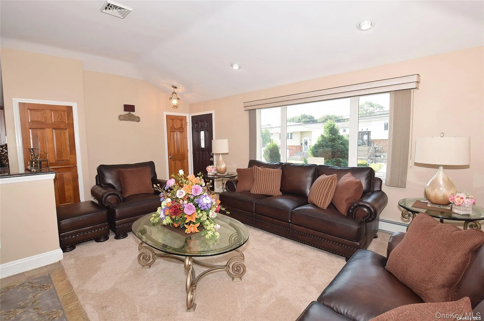 203 Chelsea Avenue, Babylon, NY, 3 Bedrooms Bedrooms, 6 Rooms Rooms,1 BathroomBathrooms,Residential,For Rent,Chelsea,0,1059173 203 Chelsea Avenue, Babylon, NY, 3 Bedrooms Bedrooms, 6 Rooms Rooms,1 BathroomBathrooms,Residential,For Rent,Chelsea,0,1059173