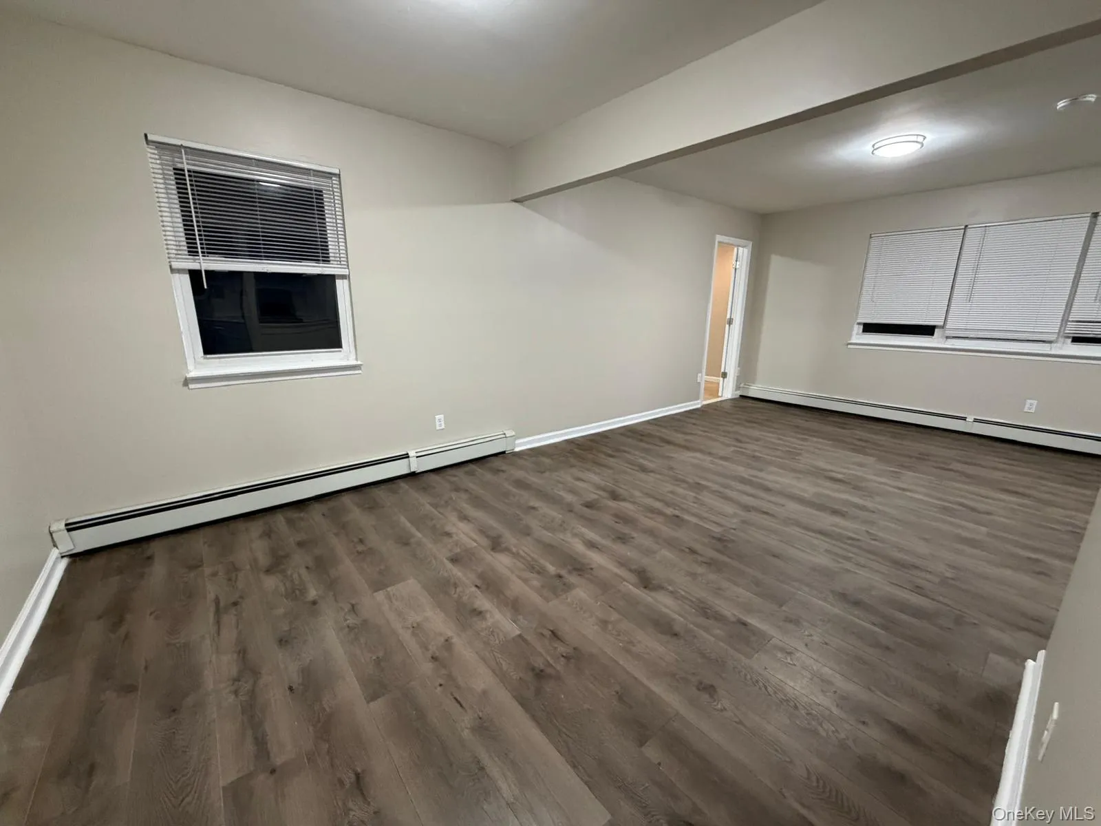 848 Sunrise Highway, West Babylon, NY, 4 Bedroom Bedrooms, 8 Room Rooms,3 BathroomBathrooms,Residential Lease,For Rent,Sunrise,0,1059176 848 Sunrise Highway, West Babylon, NY, 4 Bedroom Bedrooms, 8 Room Rooms,3 BathroomBathrooms,Residential Lease,For Rent,Sunrise,0,1059176