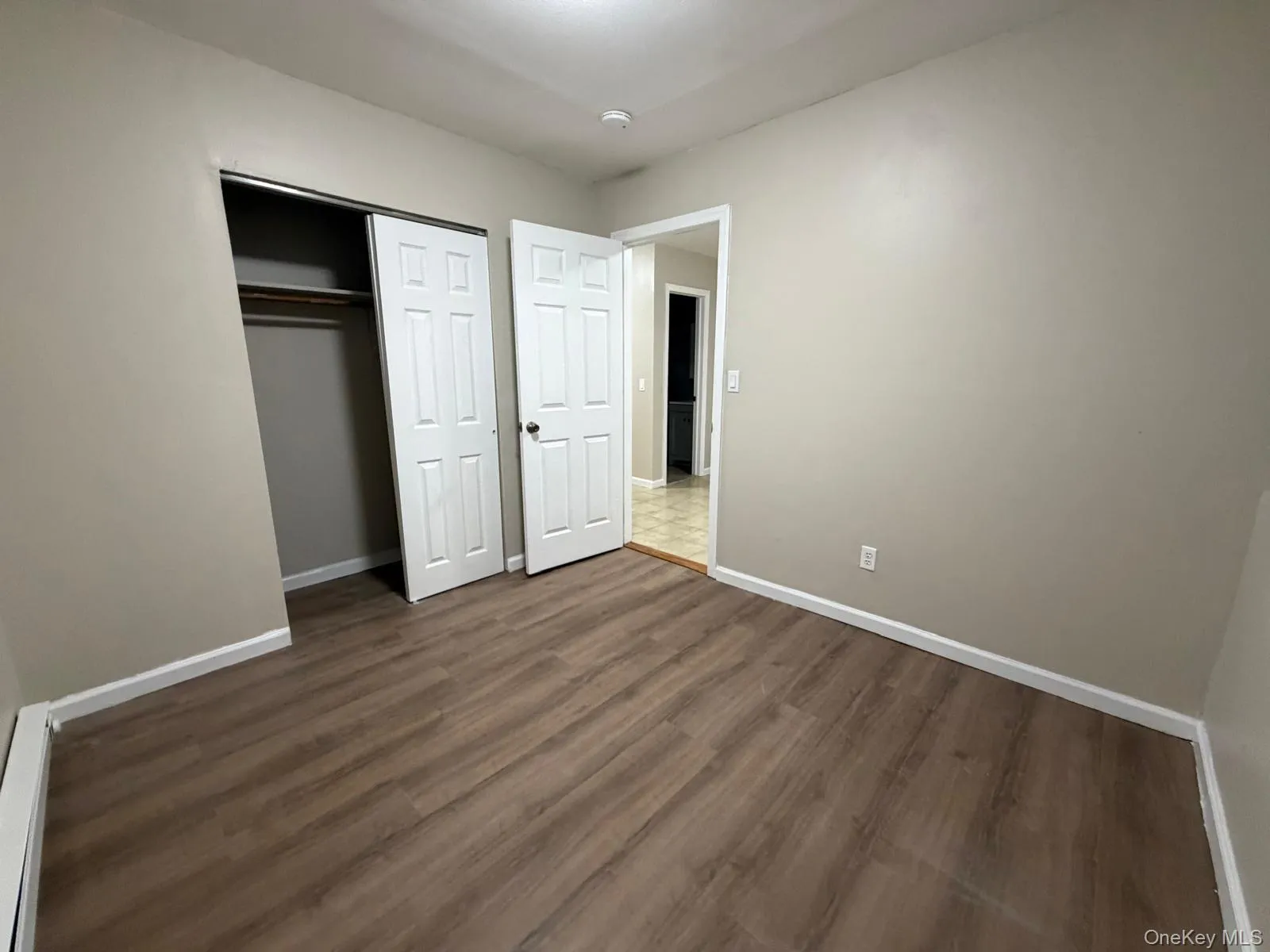 848 Sunrise Highway, West Babylon, NY, 4 Bedroom Bedrooms, 8 Room Rooms,3 BathroomBathrooms,Residential Lease,For Rent,Sunrise,0,1059176 848 Sunrise Highway, West Babylon, NY, 4 Bedroom Bedrooms, 8 Room Rooms,3 BathroomBathrooms,Residential Lease,For Rent,Sunrise,0,1059176