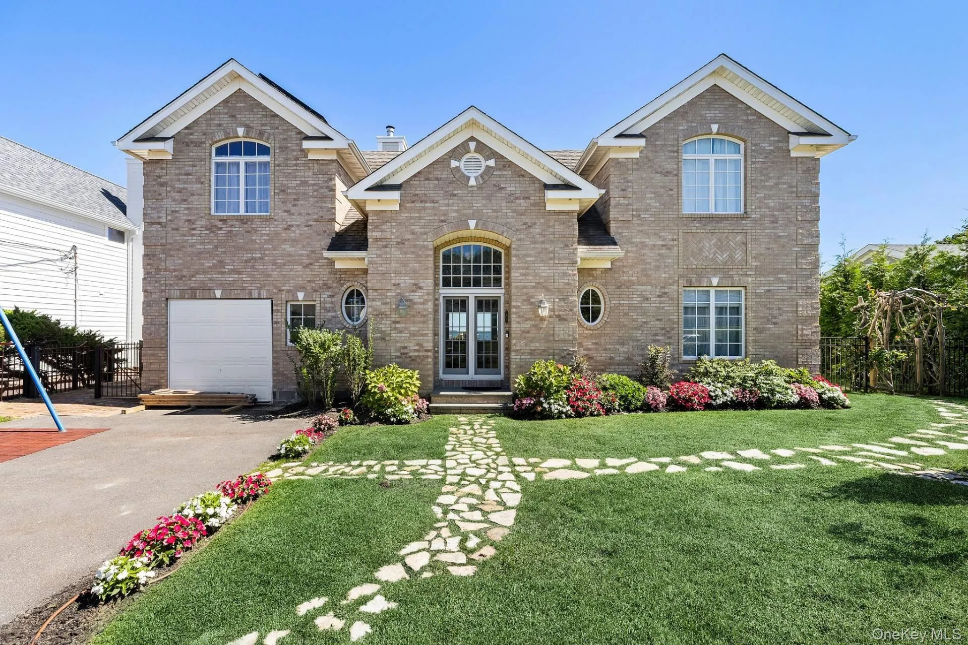 12 Seaview Lane, Brookhaven, NY, 3 Bedroom Bedrooms, 5 Room Rooms,2 BathroomBathrooms,Residential Lease,For Rent,Seaview,0,1059177 12 Seaview Lane, Brookhaven, NY, 3 Bedroom Bedrooms, 5 Room Rooms,2 BathroomBathrooms,Residential Lease,For Rent,Seaview,0,1059177