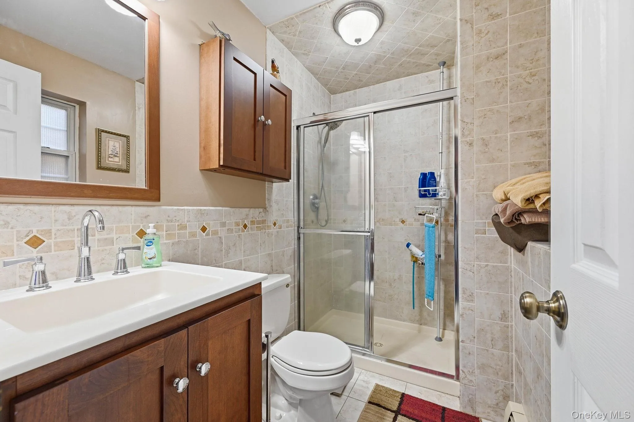 Clean finishes and thoughtful details create a polished and functional space. Clean finishes and thoughtful details create a polished and functional space.