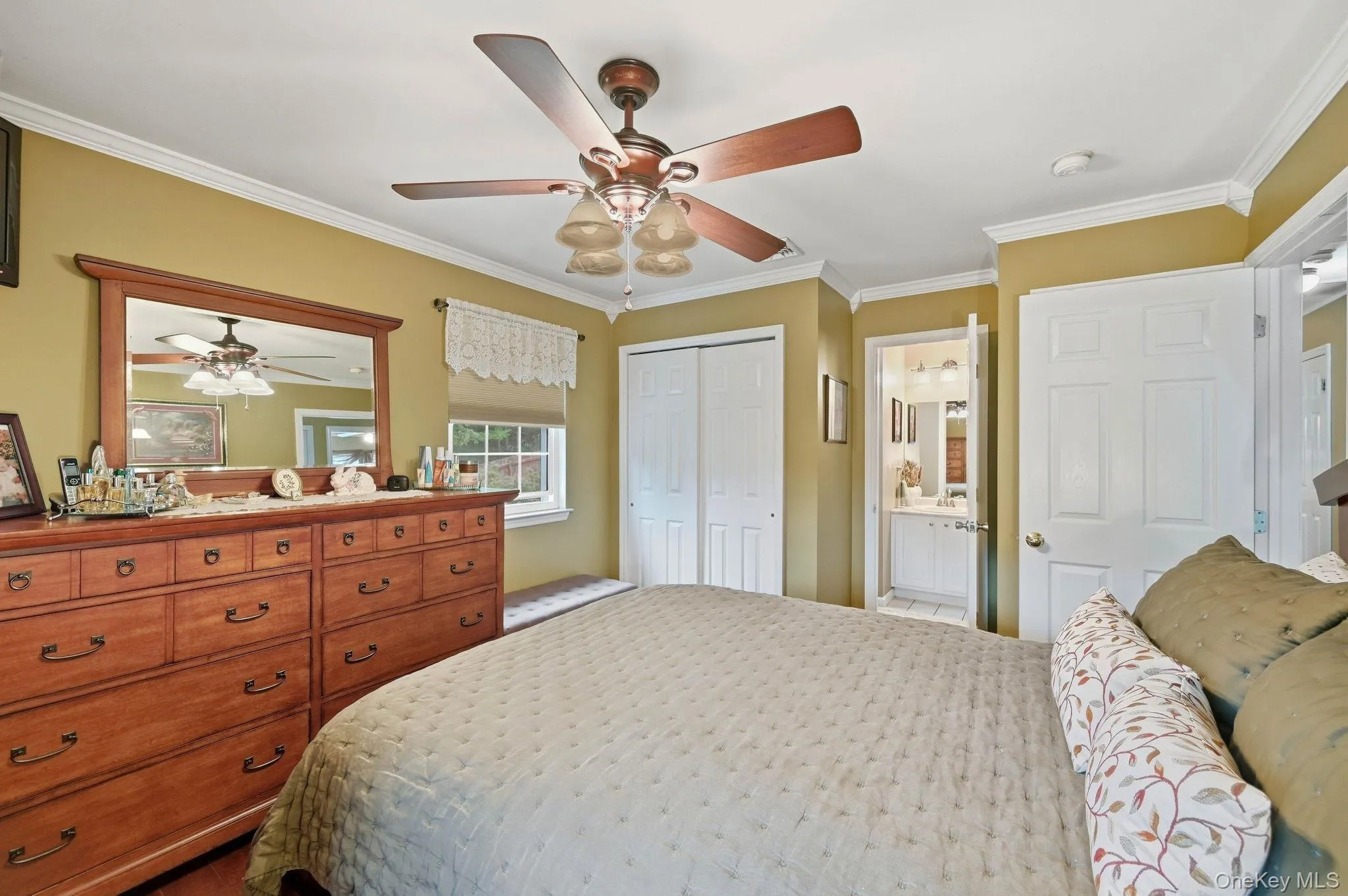 Generous proportions provide flexibility for bedroom furnishings and additional storage. Generous proportions provide flexibility for bedroom furnishings and additional storage.