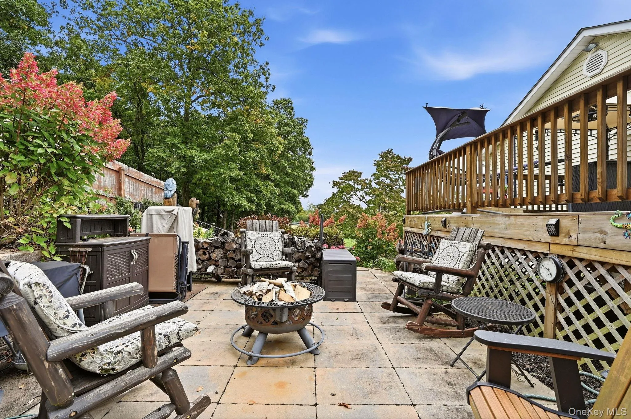 The rear of the home opens to an inviting outdoor setting with room to enjoy the property. The rear of the home opens to an inviting outdoor setting with room to enjoy the property.