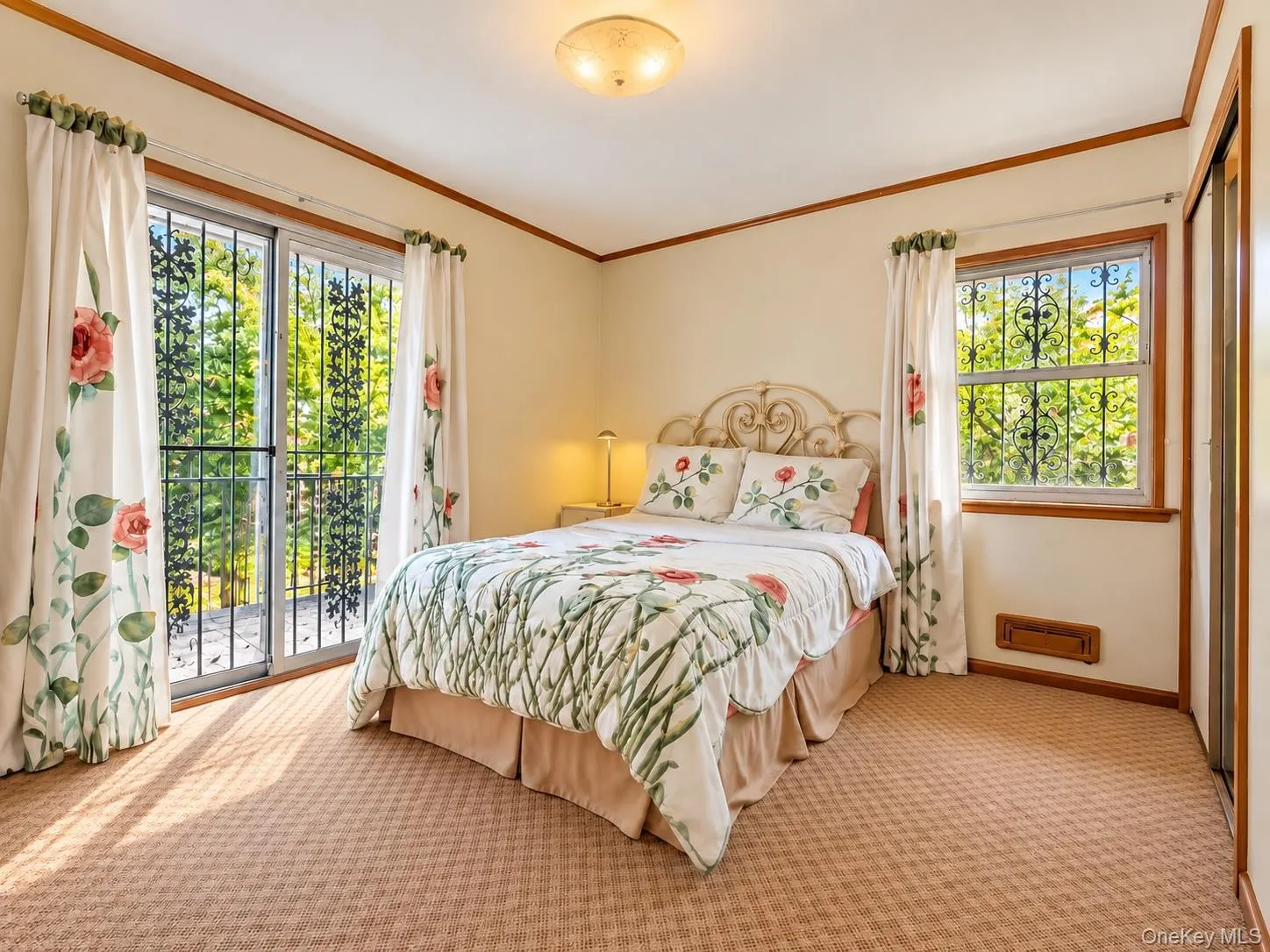 2829 Clearview Expressway, New York, NY, 3 Bedrooms Bedrooms, 8 Rooms Rooms,3 BathroomsBathrooms,Residential,For Rent,Clearview,0,1059191 2829 Clearview Expressway, New York, NY, 3 Bedrooms Bedrooms, 8 Rooms Rooms,3 BathroomsBathrooms,Residential,For Rent,Clearview,0,1059191