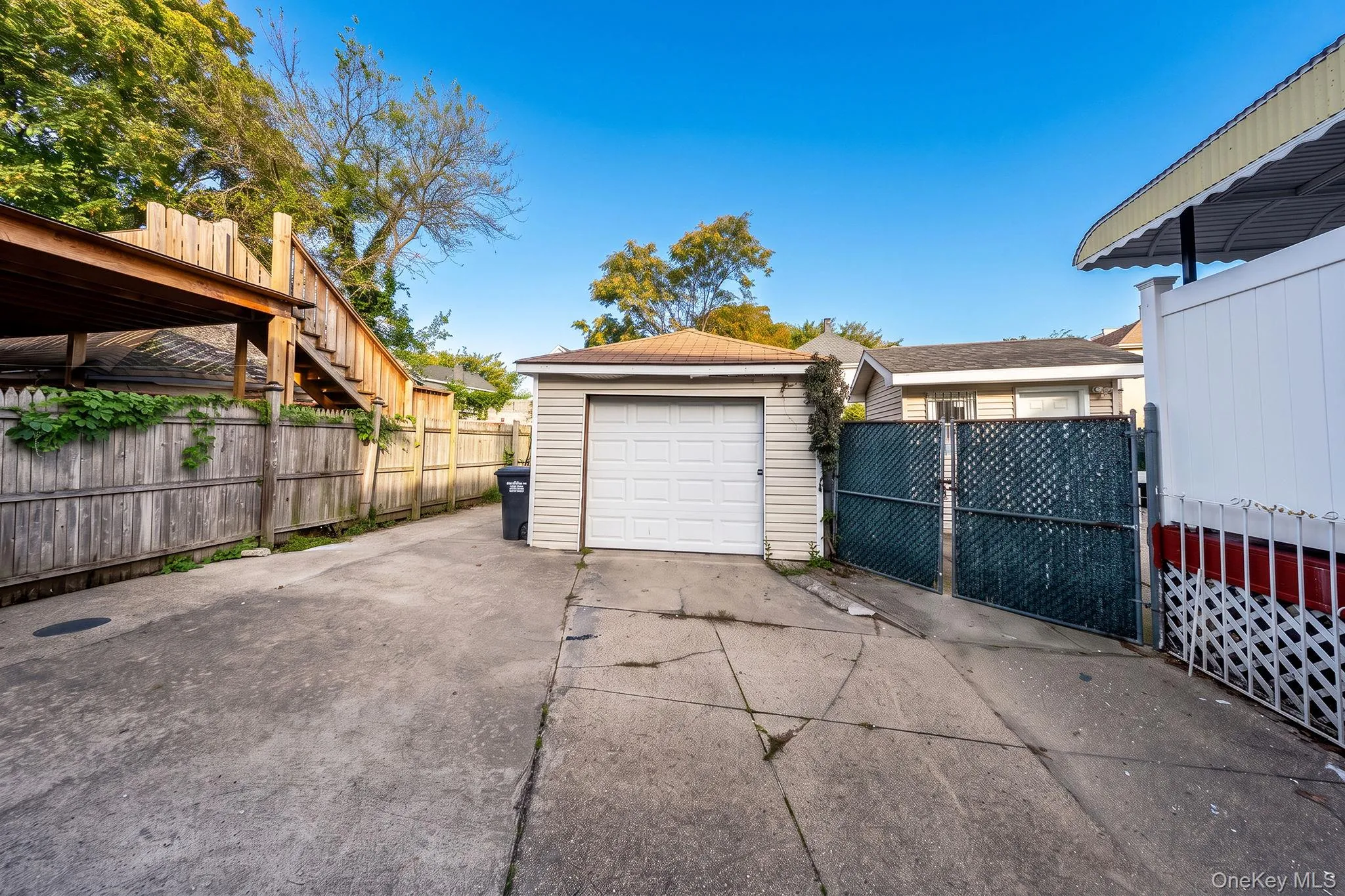 15059 115th Drive, New York, NY, 5 Bedrooms Bedrooms, 11 Rooms Rooms,3 BathroomsBathrooms,Residential,For Rent,115th,0,1059194 15059 115th Drive, New York, NY, 5 Bedrooms Bedrooms, 11 Rooms Rooms,3 BathroomsBathrooms,Residential,For Rent,115th,0,1059194