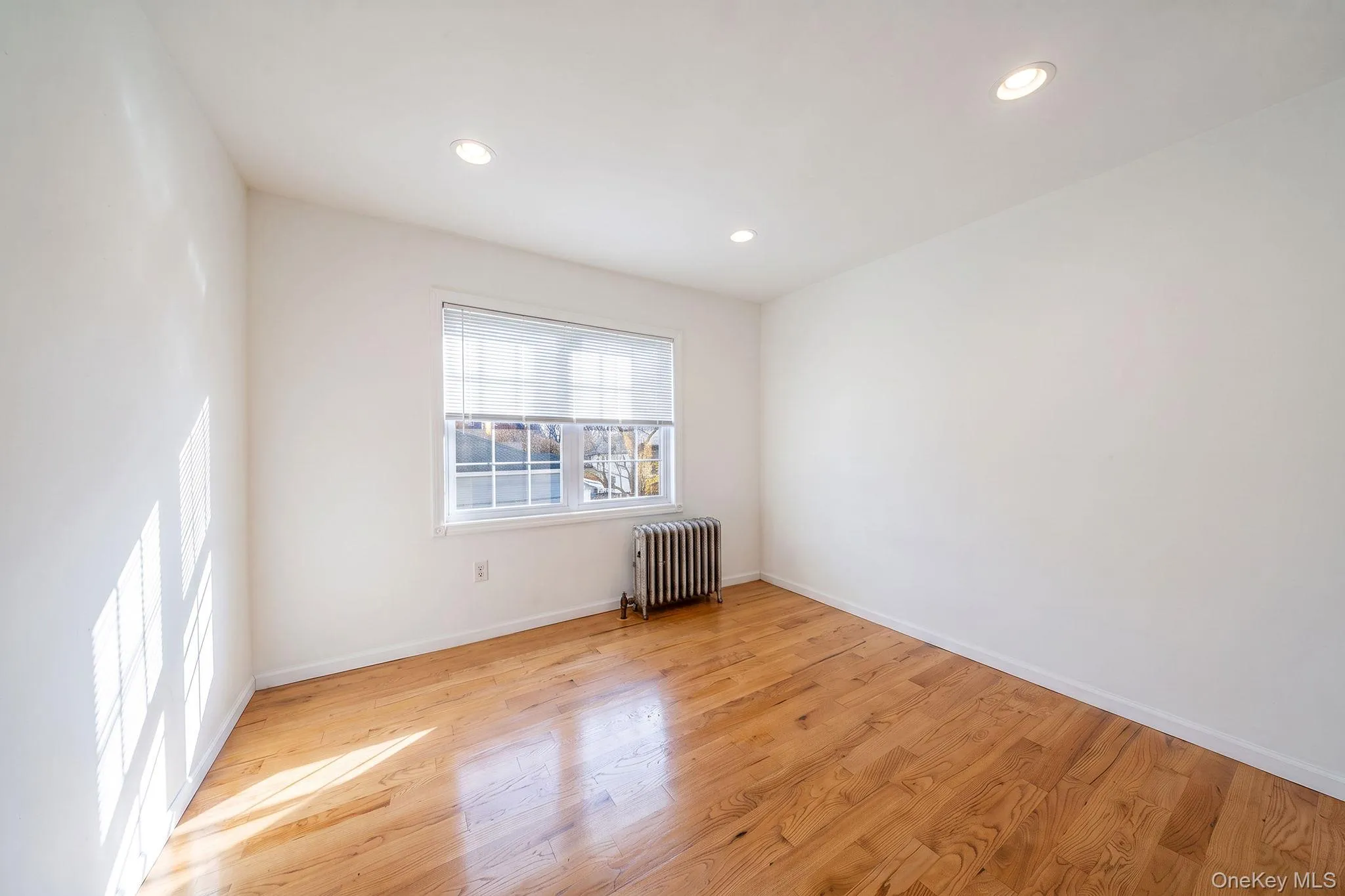 15059 115th Drive, New York, NY, 5 Bedrooms Bedrooms, 11 Rooms Rooms,3 BathroomsBathrooms,Residential,For Rent,115th,0,1059194 15059 115th Drive, New York, NY, 5 Bedrooms Bedrooms, 11 Rooms Rooms,3 BathroomsBathrooms,Residential,For Rent,115th,0,1059194
