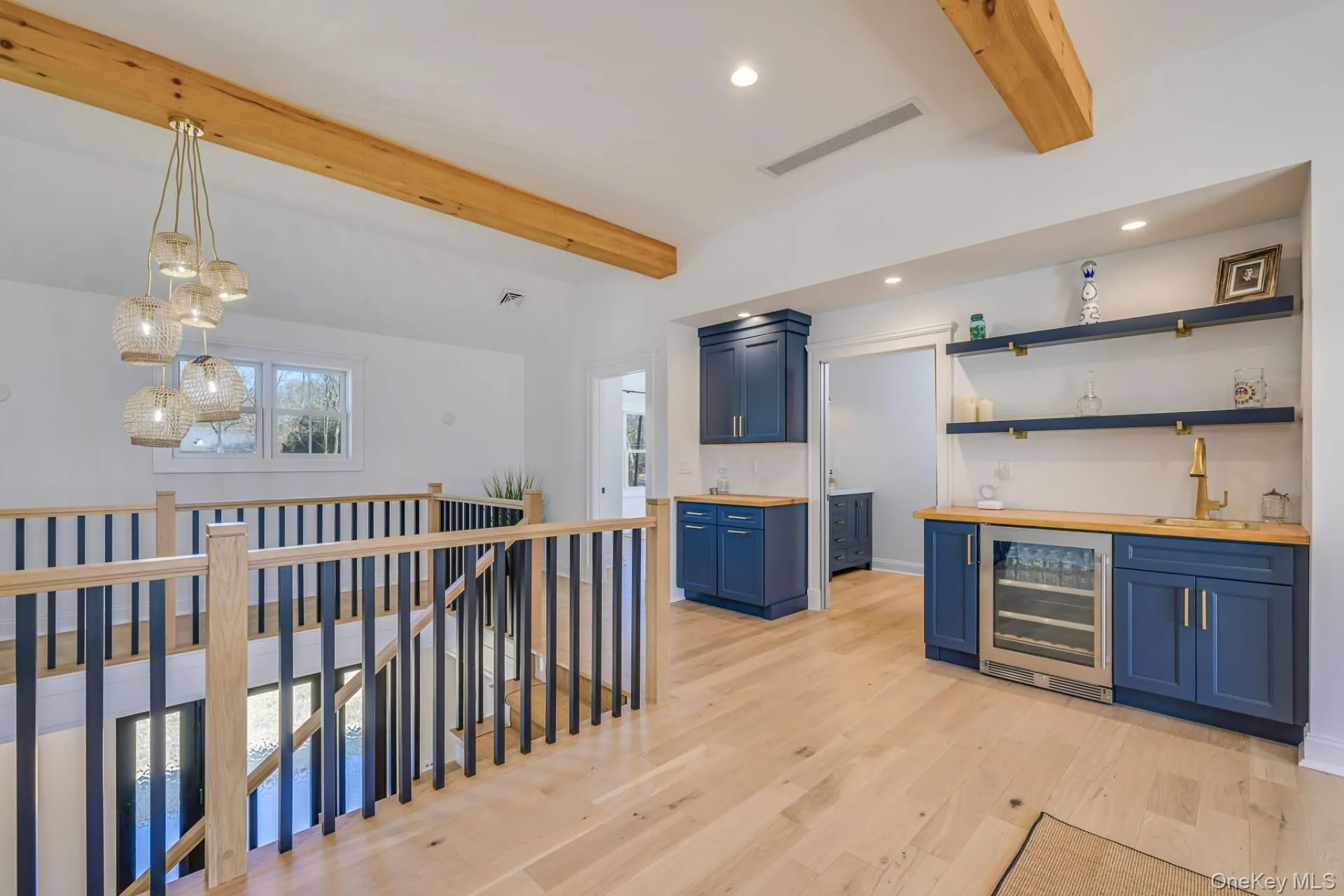 45 Columbine Avenue, Southampton, NY, 4 Bedroom Bedrooms, 4 Room Rooms,3 BathroomBathrooms,Residential Lease,For Rent,Columbine,0,1059200 45 Columbine Avenue, Southampton, NY, 4 Bedroom Bedrooms, 4 Room Rooms,3 BathroomBathrooms,Residential Lease,For Rent,Columbine,0,1059200