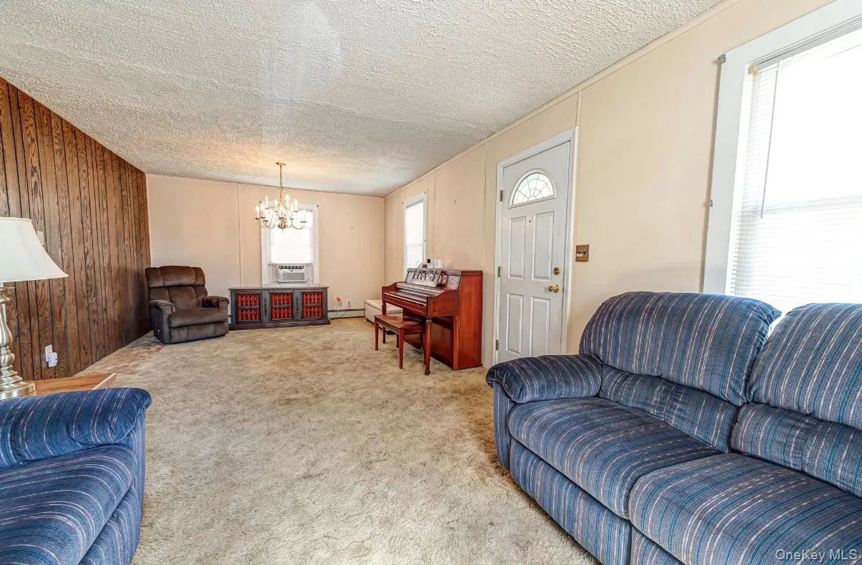 Living Room /Dining Room Combo Living Room /Dining Room Combo