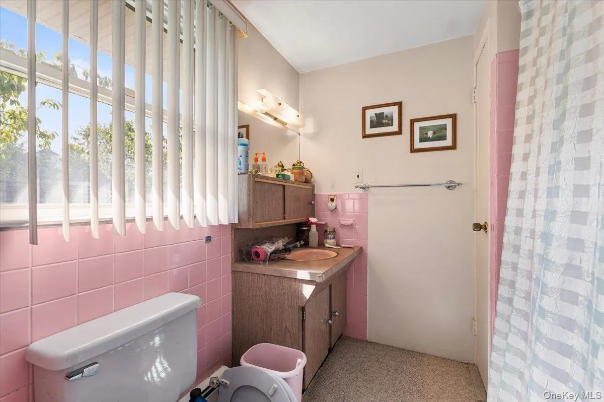 2 Fairfax Road, Oyster Bay, NY, 5 Bedrooms Bedrooms, 16 Rooms Rooms,4 BathroomsBathrooms,Residential,For Rent,Fairfax,0,1059209 2 Fairfax Road, Oyster Bay, NY, 5 Bedrooms Bedrooms, 16 Rooms Rooms,4 BathroomsBathrooms,Residential,For Rent,Fairfax,0,1059209