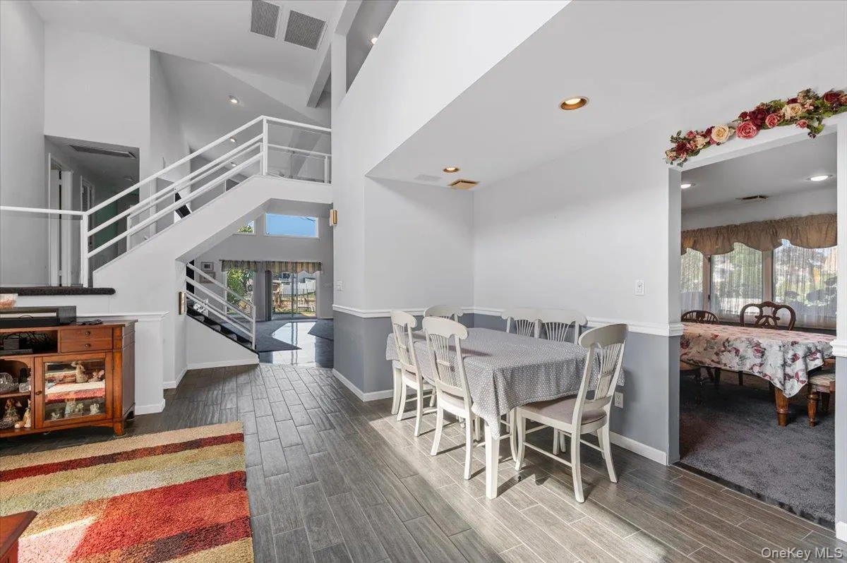 2 Fairfax Road, Oyster Bay, NY, 5 Bedrooms Bedrooms, 16 Rooms Rooms,4 BathroomsBathrooms,Residential,For Rent,Fairfax,0,1059209 2 Fairfax Road, Oyster Bay, NY, 5 Bedrooms Bedrooms, 16 Rooms Rooms,4 BathroomsBathrooms,Residential,For Rent,Fairfax,0,1059209
