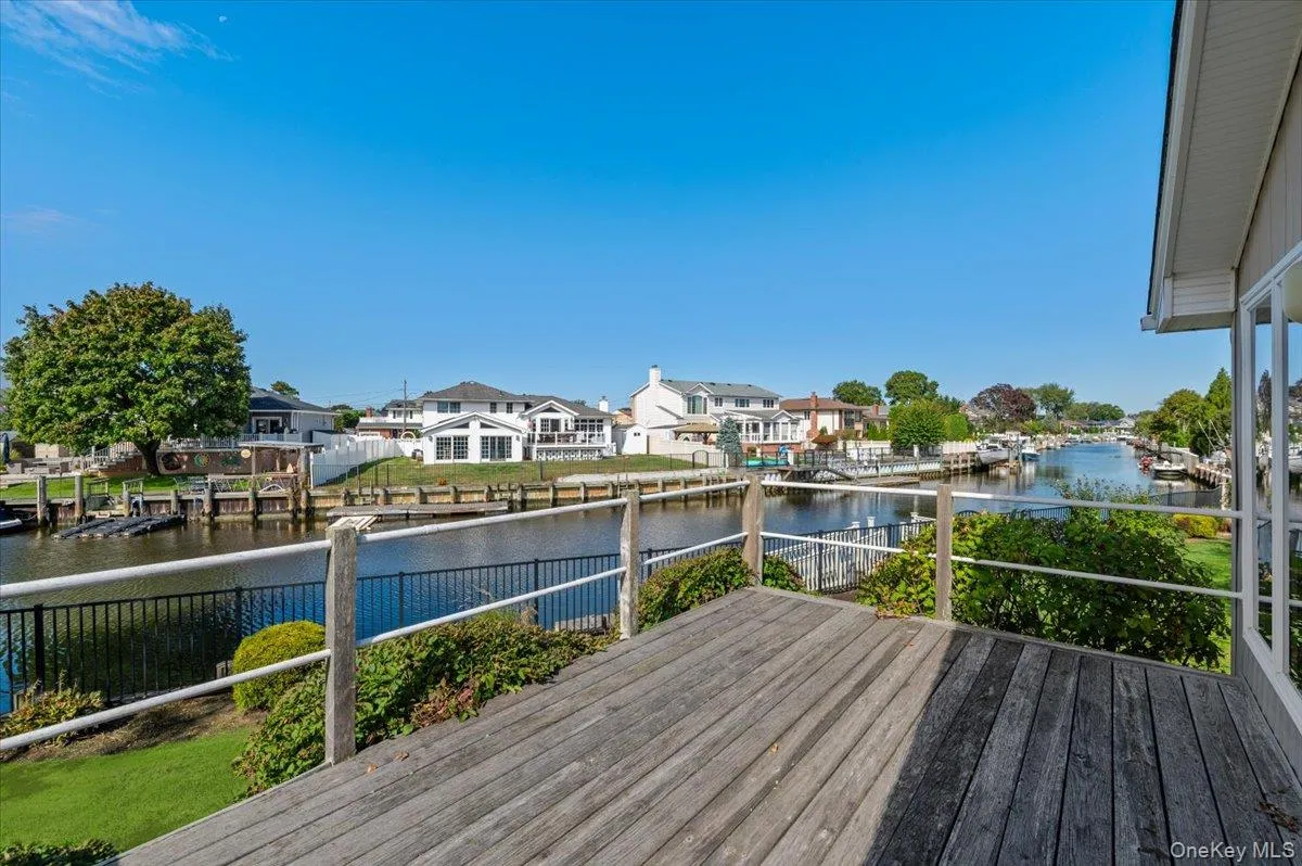 2 Fairfax Road, Oyster Bay, NY, 5 Bedrooms Bedrooms, 16 Rooms Rooms,4 BathroomsBathrooms,Residential,For Rent,Fairfax,0,1059209 2 Fairfax Road, Oyster Bay, NY, 5 Bedrooms Bedrooms, 16 Rooms Rooms,4 BathroomsBathrooms,Residential,For Rent,Fairfax,0,1059209