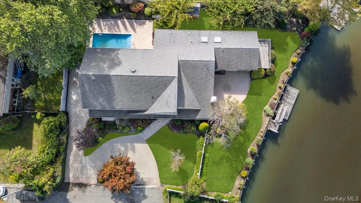 2 Fairfax Road, Oyster Bay, NY, 5 Bedrooms Bedrooms, 16 Rooms Rooms,4 BathroomsBathrooms,Residential,For Rent,Fairfax,0,1059209 2 Fairfax Road, Oyster Bay, NY, 5 Bedrooms Bedrooms, 16 Rooms Rooms,4 BathroomsBathrooms,Residential,For Rent,Fairfax,0,1059209