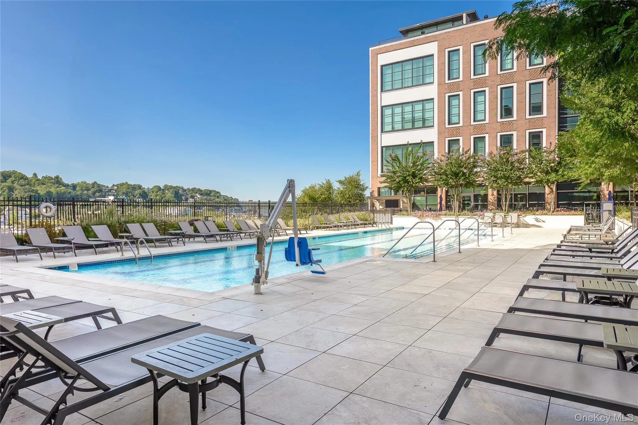 100 Garvies Point Road, Glen Cove, NY, 2 Bedroom Bedrooms, 4 Room Rooms,2 BathroomBathrooms,Residential Lease,For Rent,Garvies Point,0,1059210 100 Garvies Point Road, Glen Cove, NY, 2 Bedroom Bedrooms, 4 Room Rooms,2 BathroomBathrooms,Residential Lease,For Rent,Garvies Point,0,1059210