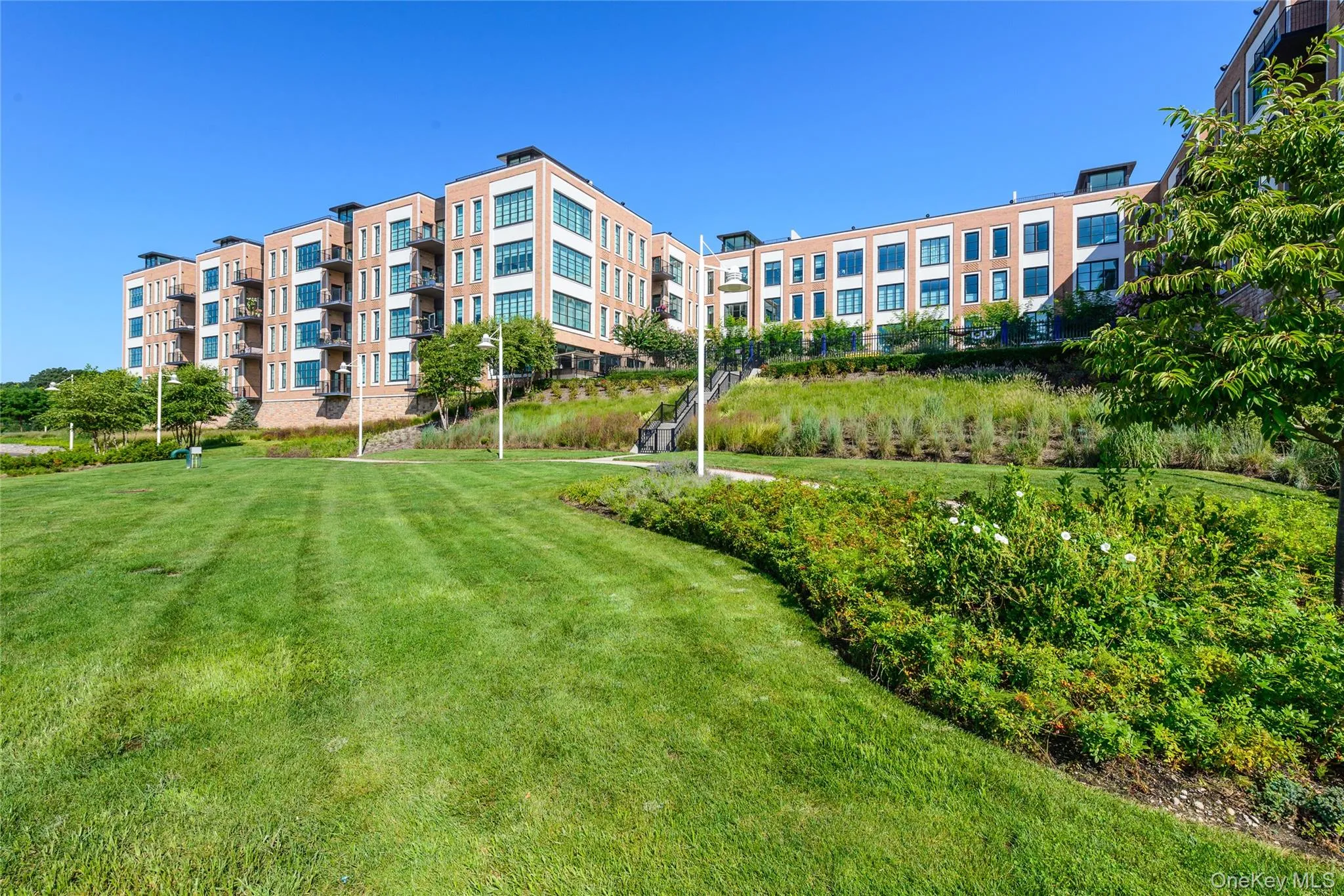 100 Garvies Point Road, Glen Cove, NY, 2 Bedroom Bedrooms, 4 Room Rooms,2 BathroomBathrooms,Residential Lease,For Rent,Garvies Point,0,1059210 100 Garvies Point Road, Glen Cove, NY, 2 Bedroom Bedrooms, 4 Room Rooms,2 BathroomBathrooms,Residential Lease,For Rent,Garvies Point,0,1059210