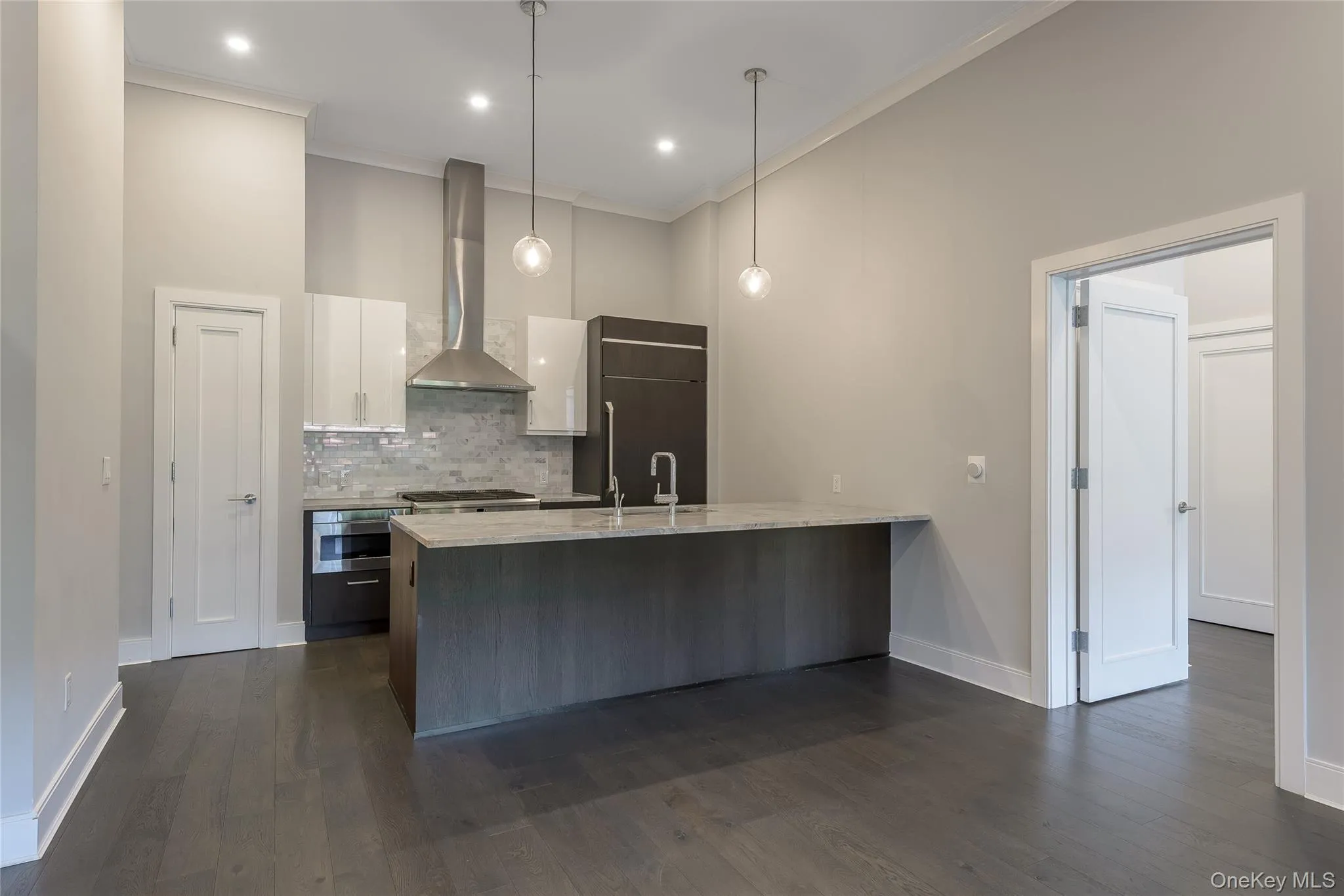100 Garvies Point Road, Glen Cove, NY, 2 Bedroom Bedrooms, 4 Room Rooms,2 BathroomBathrooms,Residential Lease,For Rent,Garvies Point,0,1059210 100 Garvies Point Road, Glen Cove, NY, 2 Bedroom Bedrooms, 4 Room Rooms,2 BathroomBathrooms,Residential Lease,For Rent,Garvies Point,0,1059210