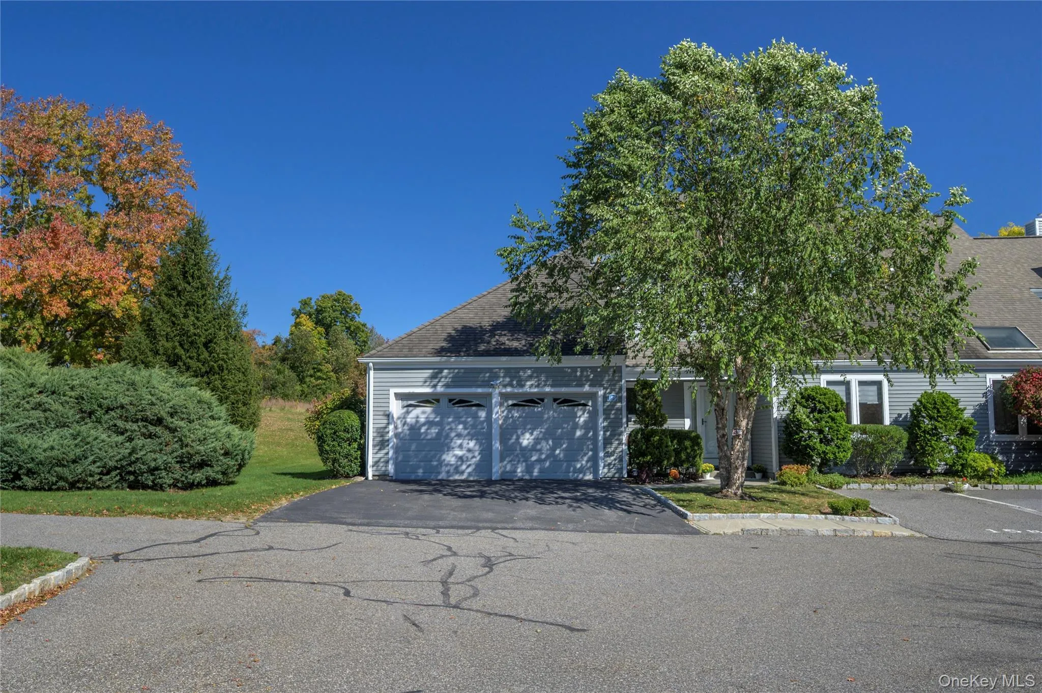 Welcome to 159 Fairway Drive... Welcome to 159 Fairway Drive...