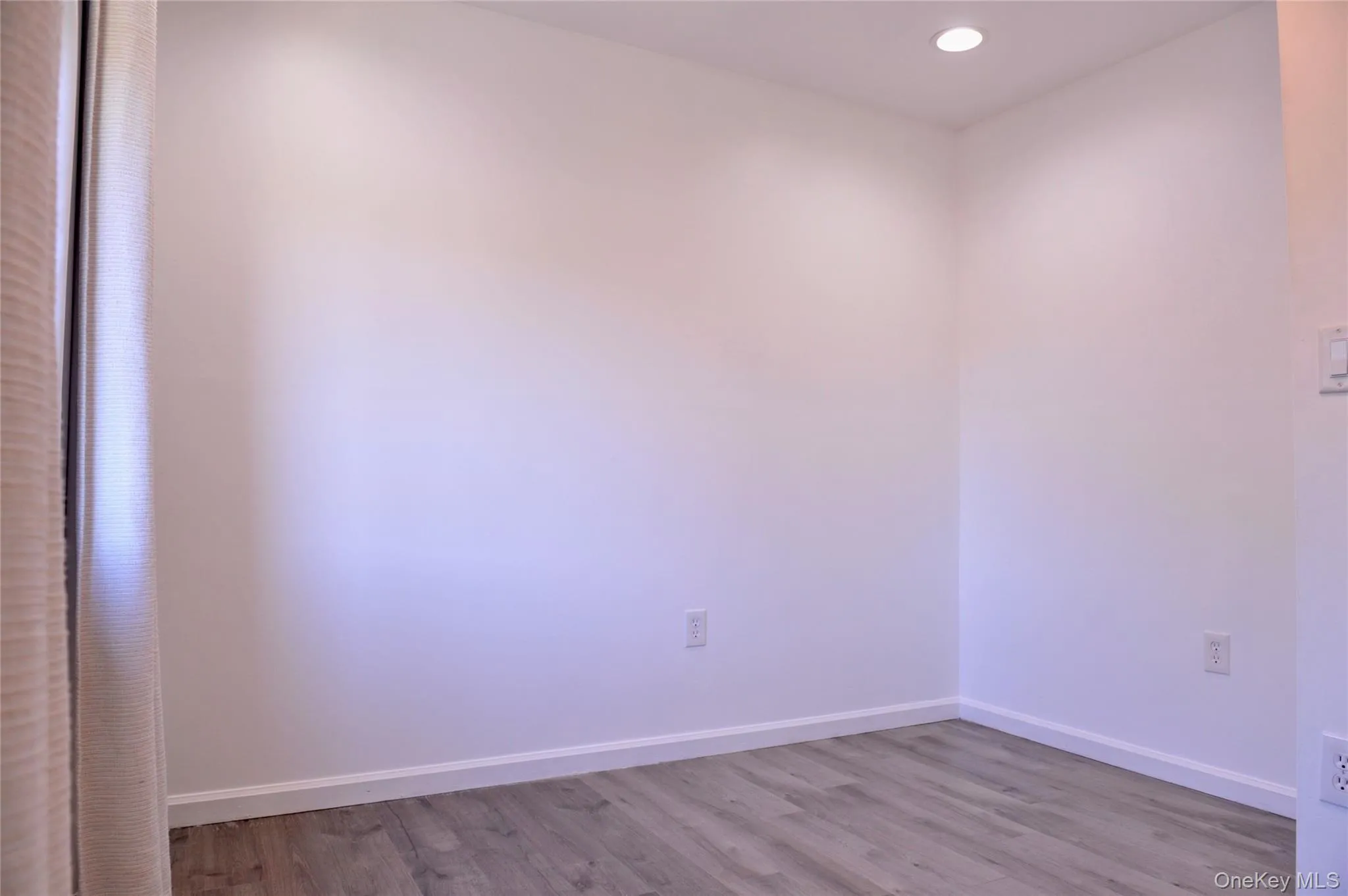 21 Knoll View, Ossining, NY, 2 Bedrooms Bedrooms, 7 Rooms Rooms,1 BathroomBathrooms,Residential,For Rent,Knoll,0,1059219 21 Knoll View, Ossining, NY, 2 Bedrooms Bedrooms, 7 Rooms Rooms,1 BathroomBathrooms,Residential,For Rent,Knoll,0,1059219