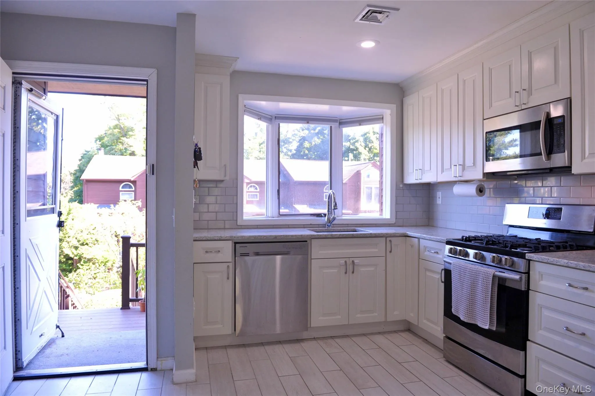 21 Knoll View, Ossining, NY, 2 Bedrooms Bedrooms, 7 Rooms Rooms,1 BathroomBathrooms,Residential,For Rent,Knoll,0,1059219 21 Knoll View, Ossining, NY, 2 Bedrooms Bedrooms, 7 Rooms Rooms,1 BathroomBathrooms,Residential,For Rent,Knoll,0,1059219