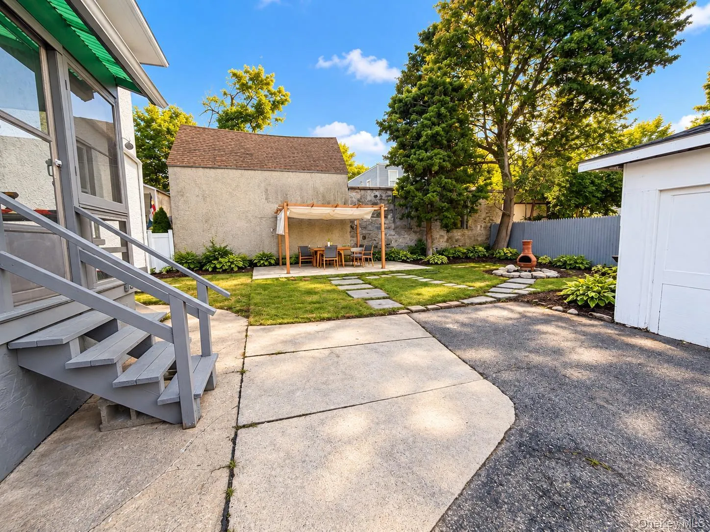 111 Rockne Road, Yonkers, NY, 3 Bedrooms Bedrooms, 6 Rooms Rooms,2 BathroomsBathrooms,Residential,For Rent,Rockne,0,1059230 111 Rockne Road, Yonkers, NY, 3 Bedrooms Bedrooms, 6 Rooms Rooms,2 BathroomsBathrooms,Residential,For Rent,Rockne,0,1059230