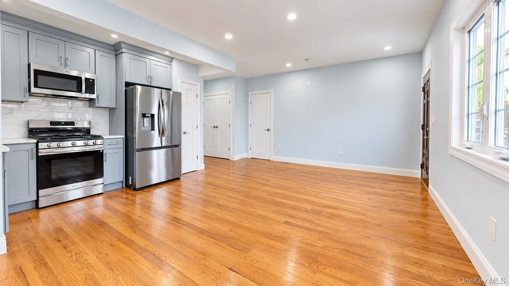 21720 100th Avenue, New York, NY, 3 Bedroom Bedrooms, 6 Room Rooms,1 BathroomBathrooms,Residential Lease,For Rent,100th,0,1059232 21720 100th Avenue, New York, NY, 3 Bedroom Bedrooms, 6 Room Rooms,1 BathroomBathrooms,Residential Lease,For Rent,100th,0,1059232