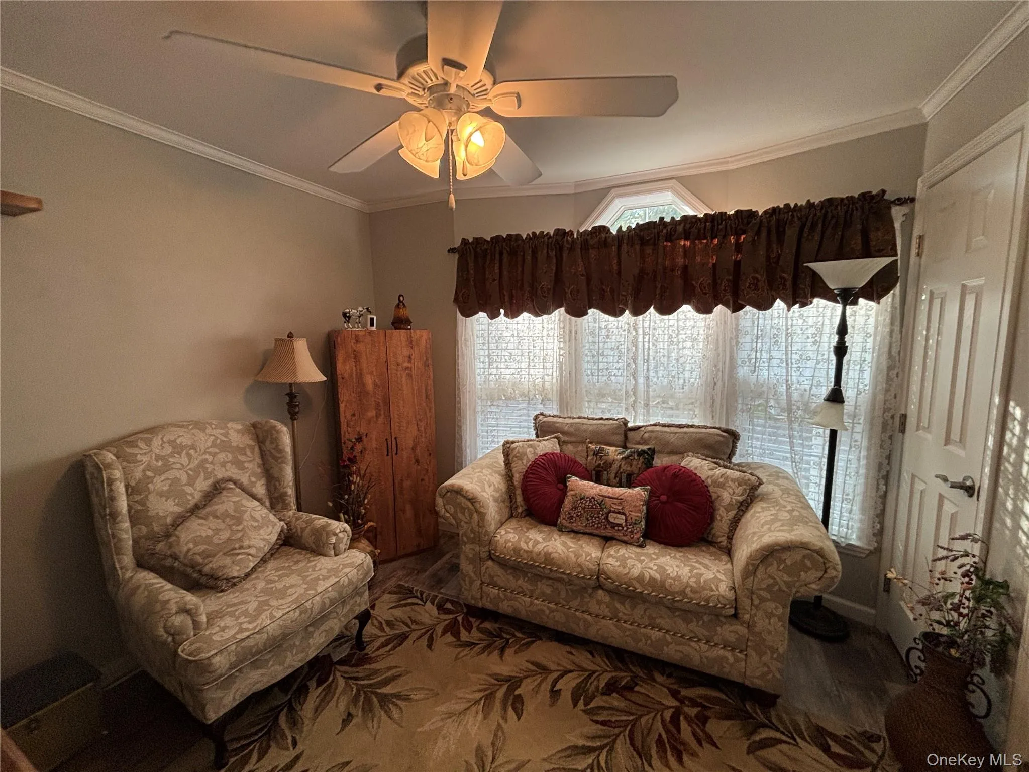 1661 Old Country Road, Riverhead, NY, 2 Bedrooms Bedrooms, 5 Rooms Rooms,2 BathroomsBathrooms,Residential,For Rent,Old Country,0,1059238 1661 Old Country Road, Riverhead, NY, 2 Bedrooms Bedrooms, 5 Rooms Rooms,2 BathroomsBathrooms,Residential,For Rent,Old Country,0,1059238