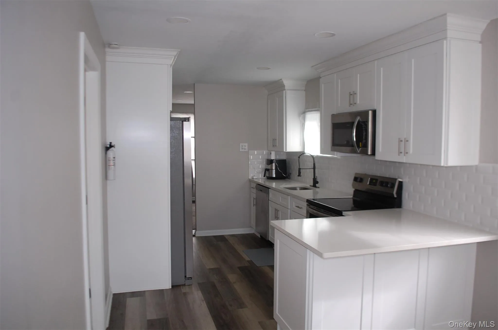 60 Huguenot Drive, Brookhaven, NY, 2 Bedrooms Bedrooms, 5 Rooms Rooms,1 BathroomBathrooms,Residential,For Rent,Huguenot,0,1059239 60 Huguenot Drive, Brookhaven, NY, 2 Bedrooms Bedrooms, 5 Rooms Rooms,1 BathroomBathrooms,Residential,For Rent,Huguenot,0,1059239