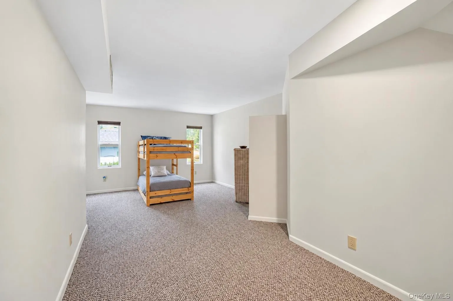 1219 Coates Avenue, Islip, NY, 3 Bedrooms Bedrooms, 9 Rooms Rooms,3 BathroomsBathrooms,Residential,For Rent,Coates,0,1059241 1219 Coates Avenue, Islip, NY, 3 Bedrooms Bedrooms, 9 Rooms Rooms,3 BathroomsBathrooms,Residential,For Rent,Coates,0,1059241