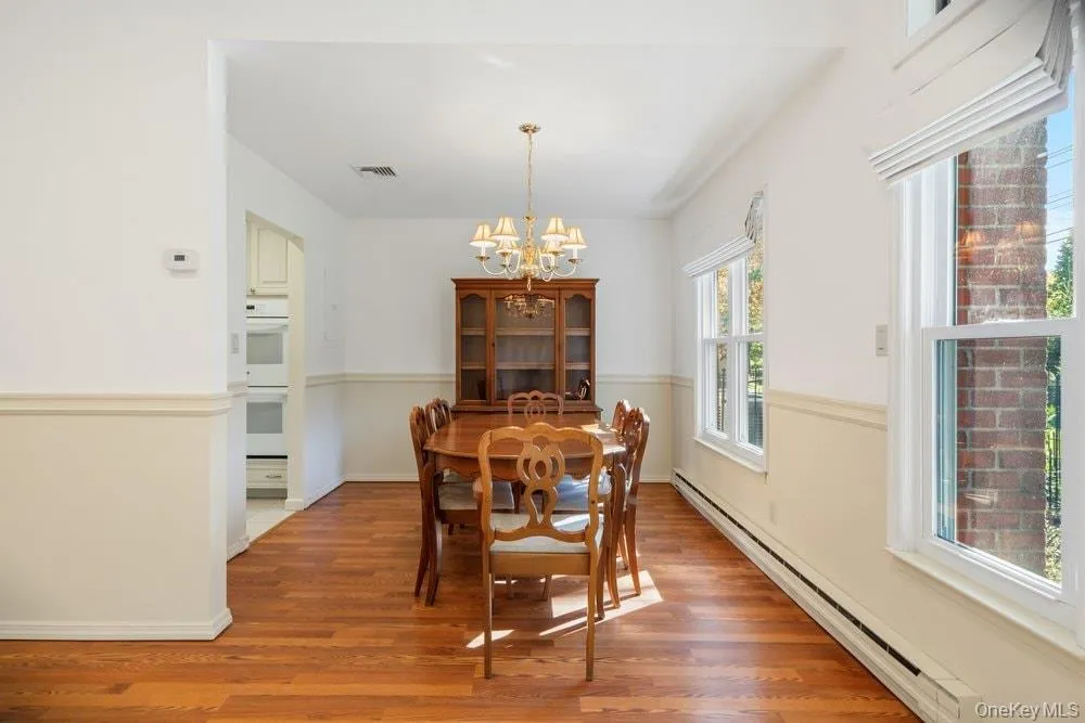1406 Gotham Court, Smithtown, NY, 2 Bedrooms Bedrooms, 5 Rooms Rooms,2 BathroomsBathrooms,Residential,For Rent,Gotham,0,1059243 1406 Gotham Court, Smithtown, NY, 2 Bedrooms Bedrooms, 5 Rooms Rooms,2 BathroomsBathrooms,Residential,For Rent,Gotham,0,1059243