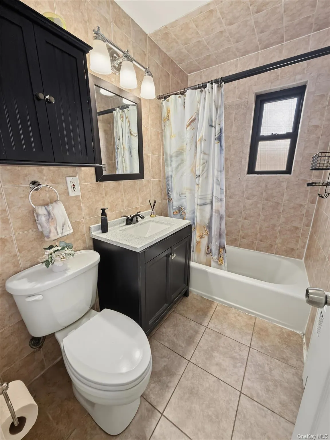 155-29 81st Street, New York, NY, 2 Bedrooms Bedrooms, 6 Rooms Rooms,1 BathroomBathrooms,Residential,For Rent,81st Street,0,1059251 155-29 81st Street, New York, NY, 2 Bedrooms Bedrooms, 6 Rooms Rooms,1 BathroomBathrooms,Residential,For Rent,81st Street,0,1059251